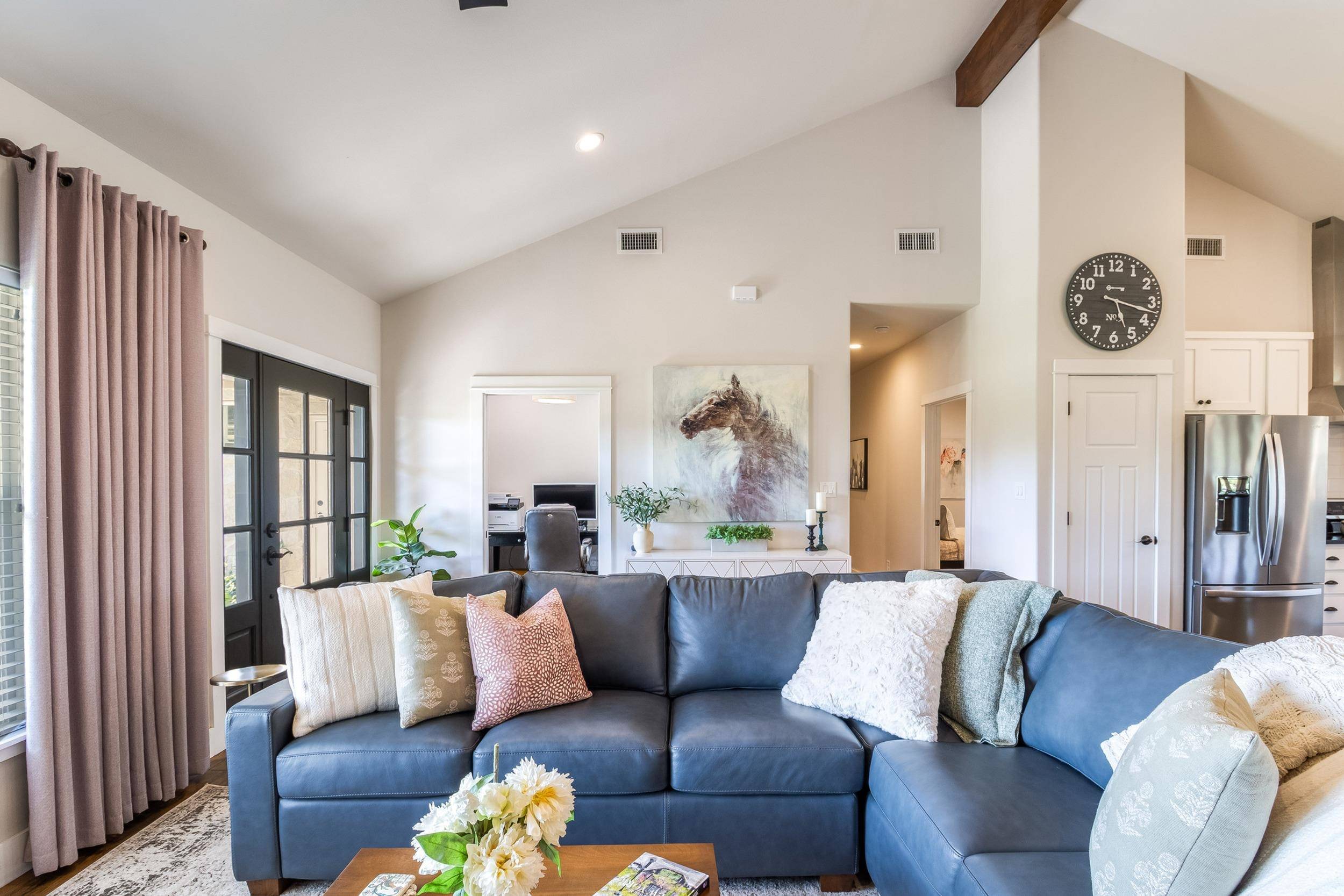 400 Capstone DR, Marble Falls, TX 78654