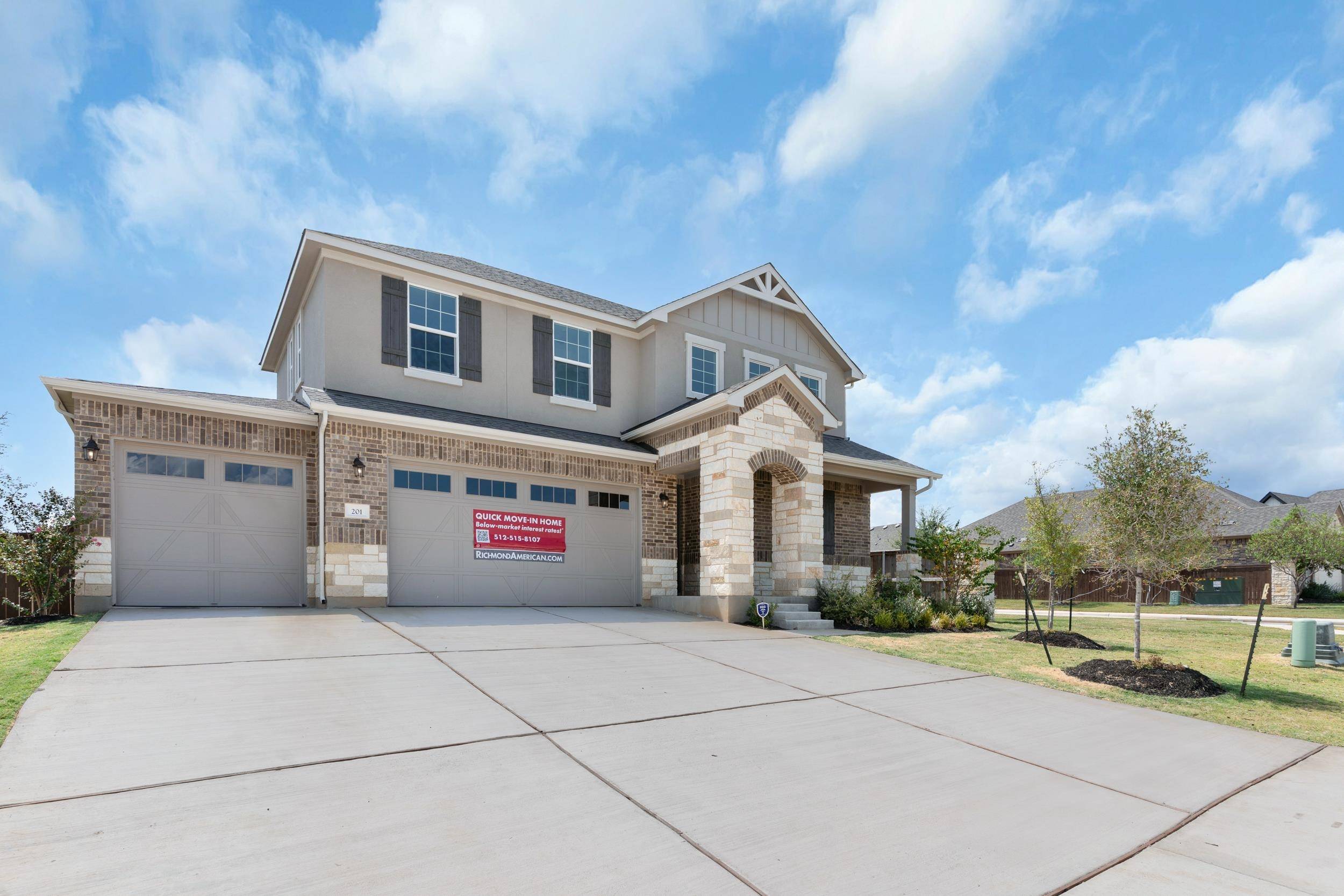 201 Fiddleneck RD, Marble Falls, TX 78654