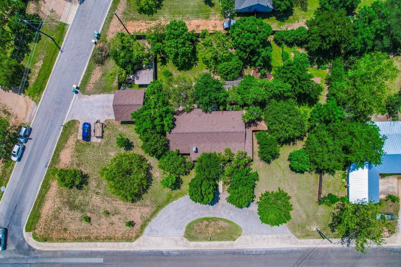2707 Mormon Mill RD, Marble Falls, TX 78654