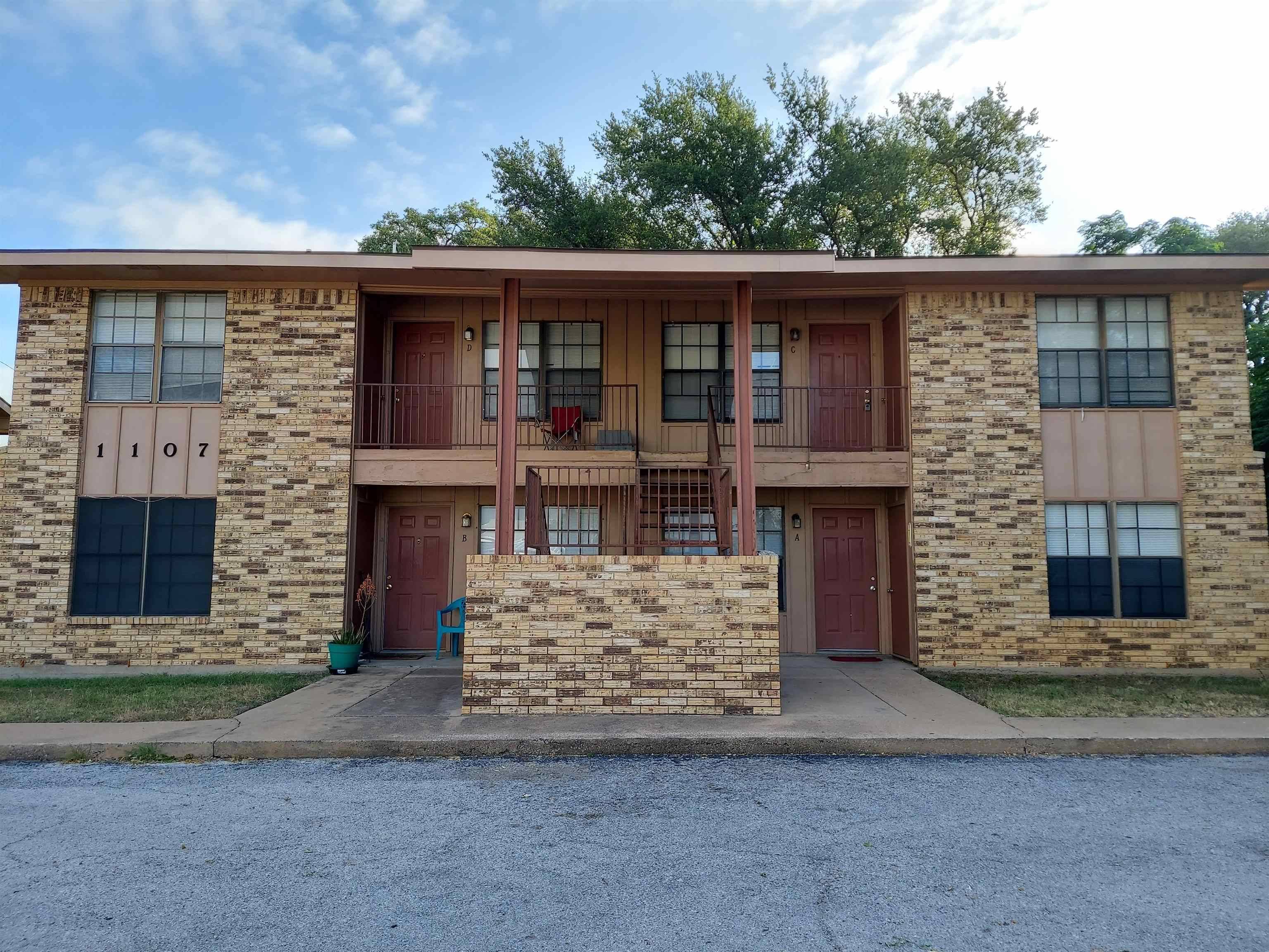 1115C Broadway, Marble Falls, TX 78654