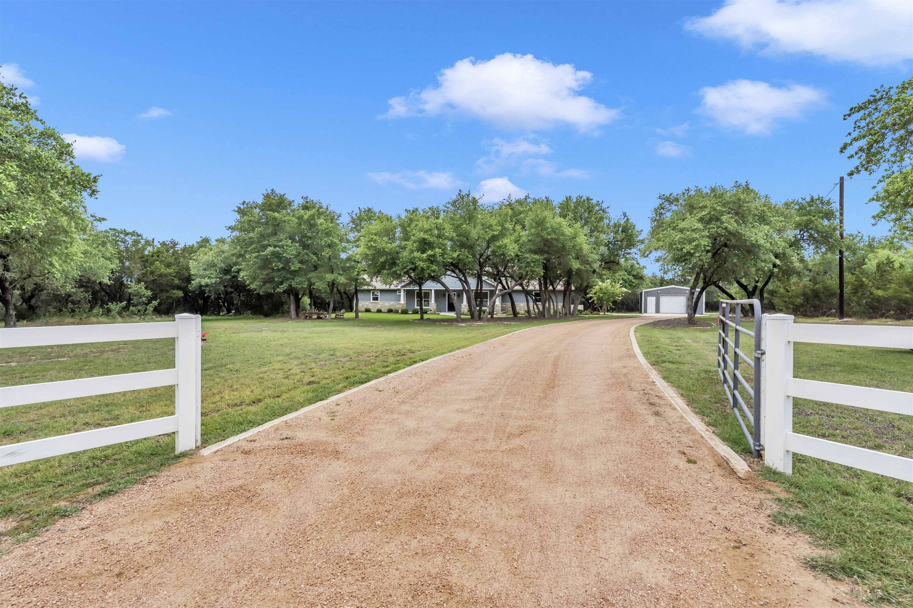 2700 CR 403, Marble Falls, TX 78654-0000