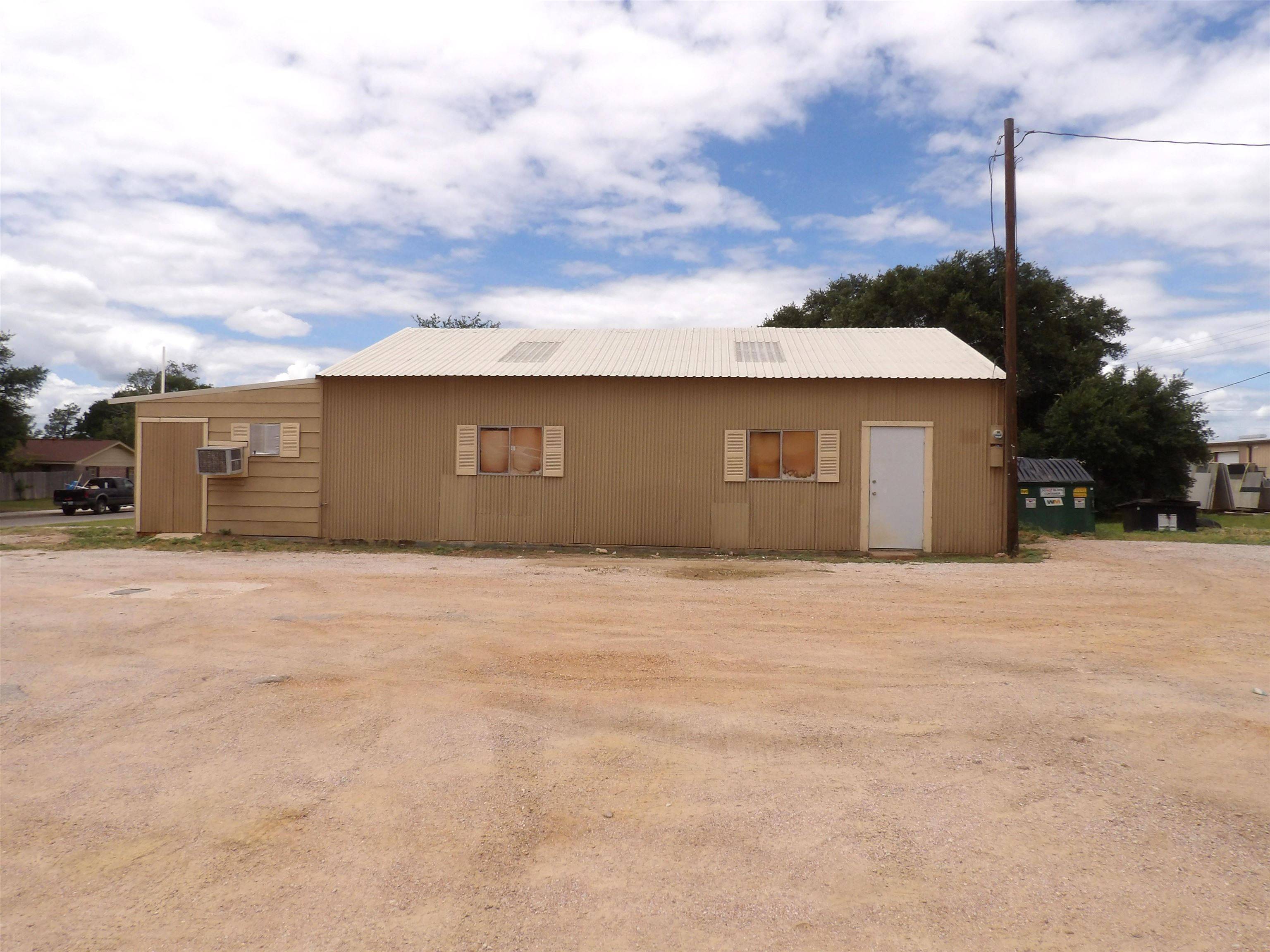 1700 Northwood, Marble Falls, TX 78654-4524
