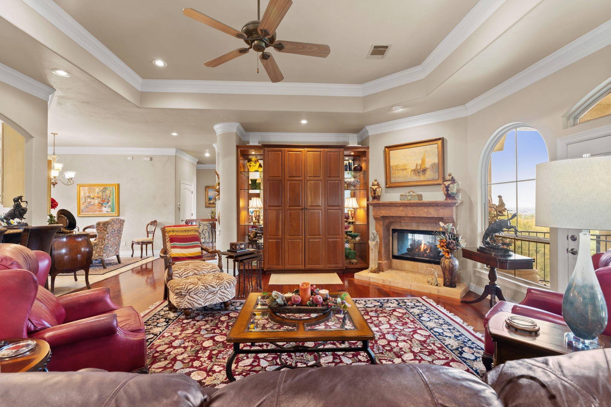 205 Kites Court, Horseshoe Bay, TX 78657