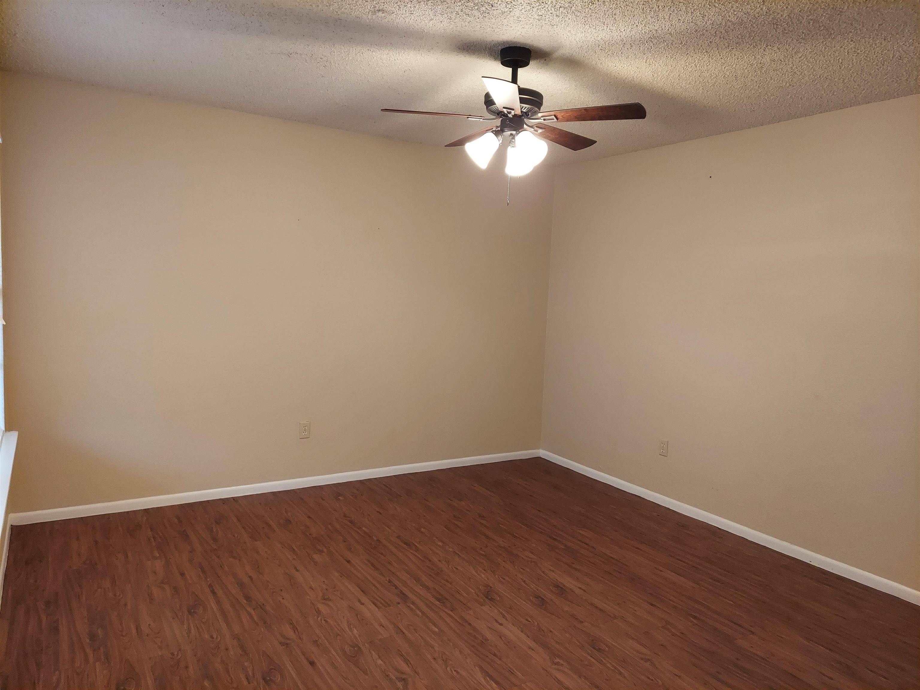 1107 Broadway, Marble Falls, TX 78654
