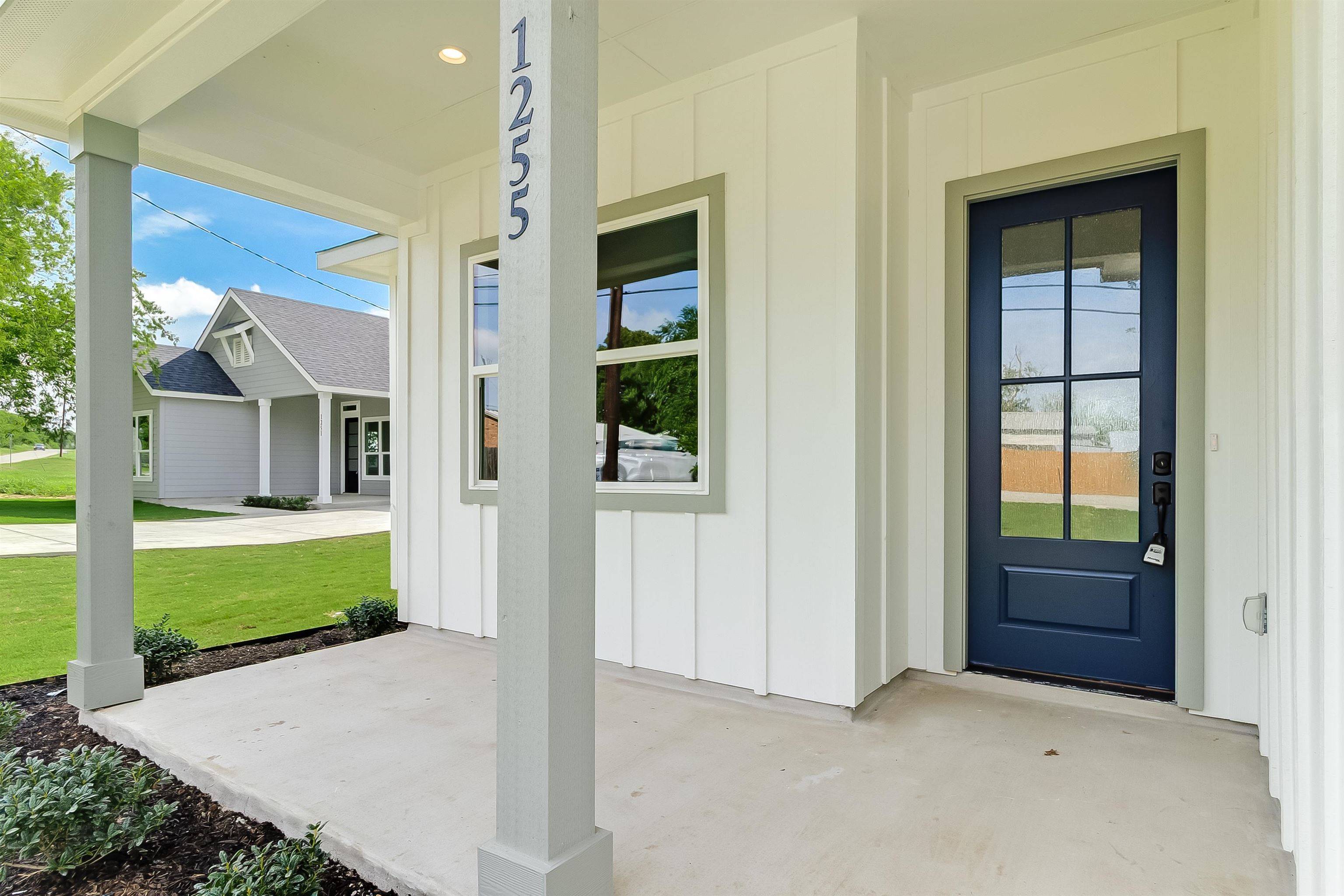 1255 Pecan Valley DR, Marble Falls, TX 78654