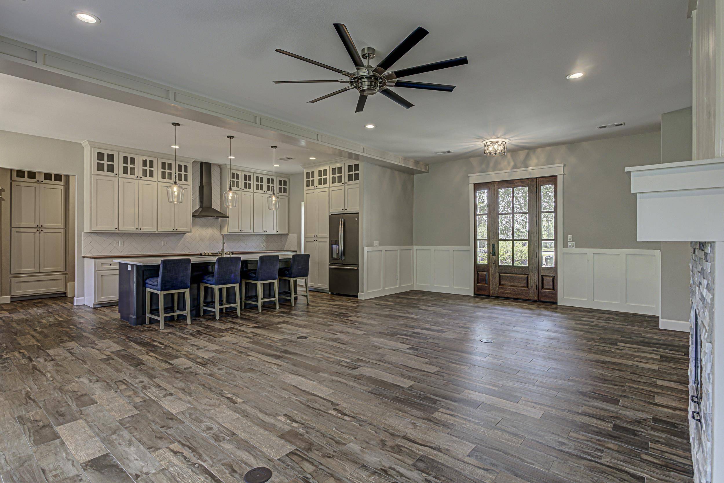 2910 Mormon Mill RD, Marble Falls, TX 78654
