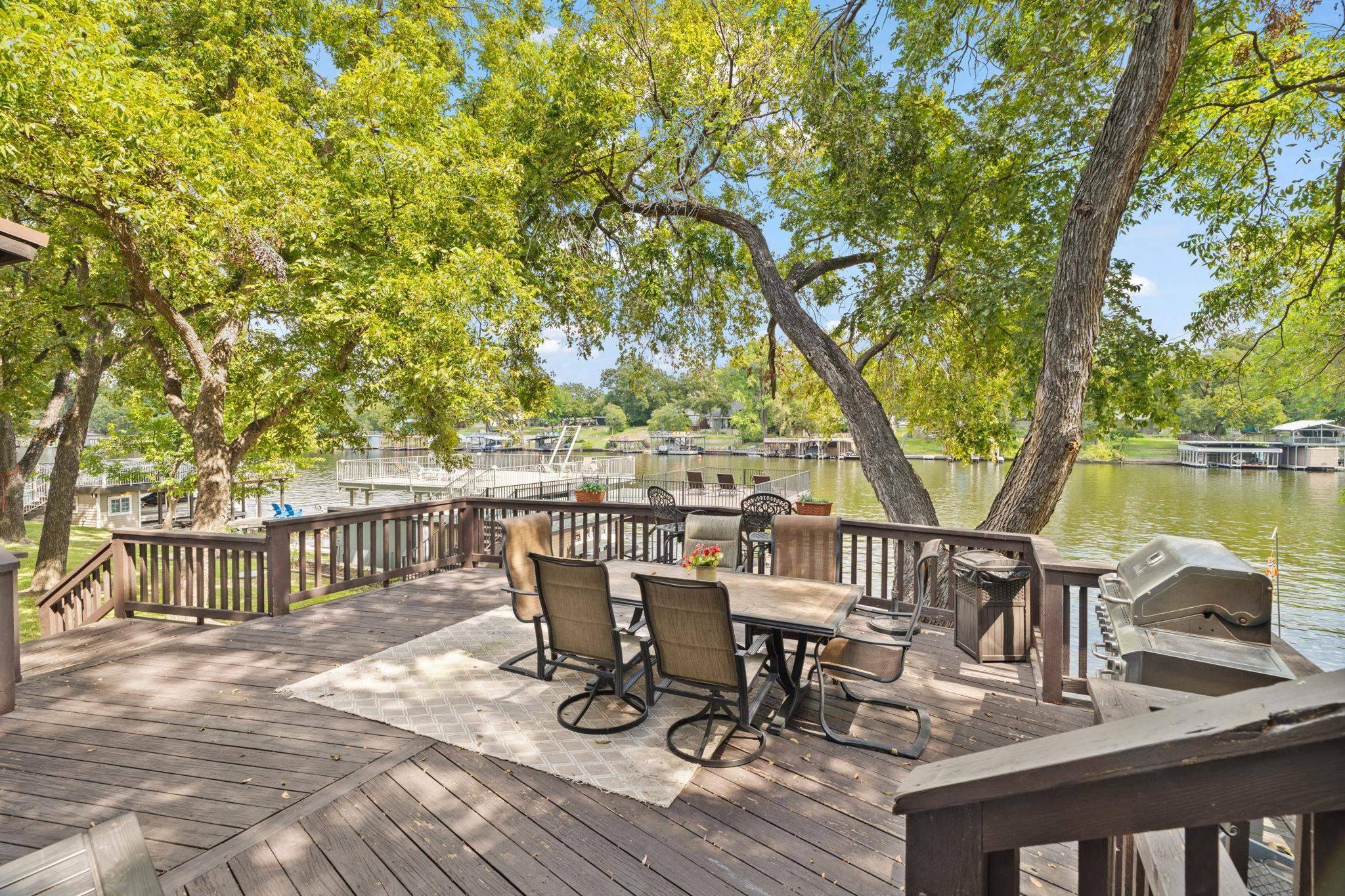 2530 Williams Lakeshore, Kingsland, TX 78639-9999