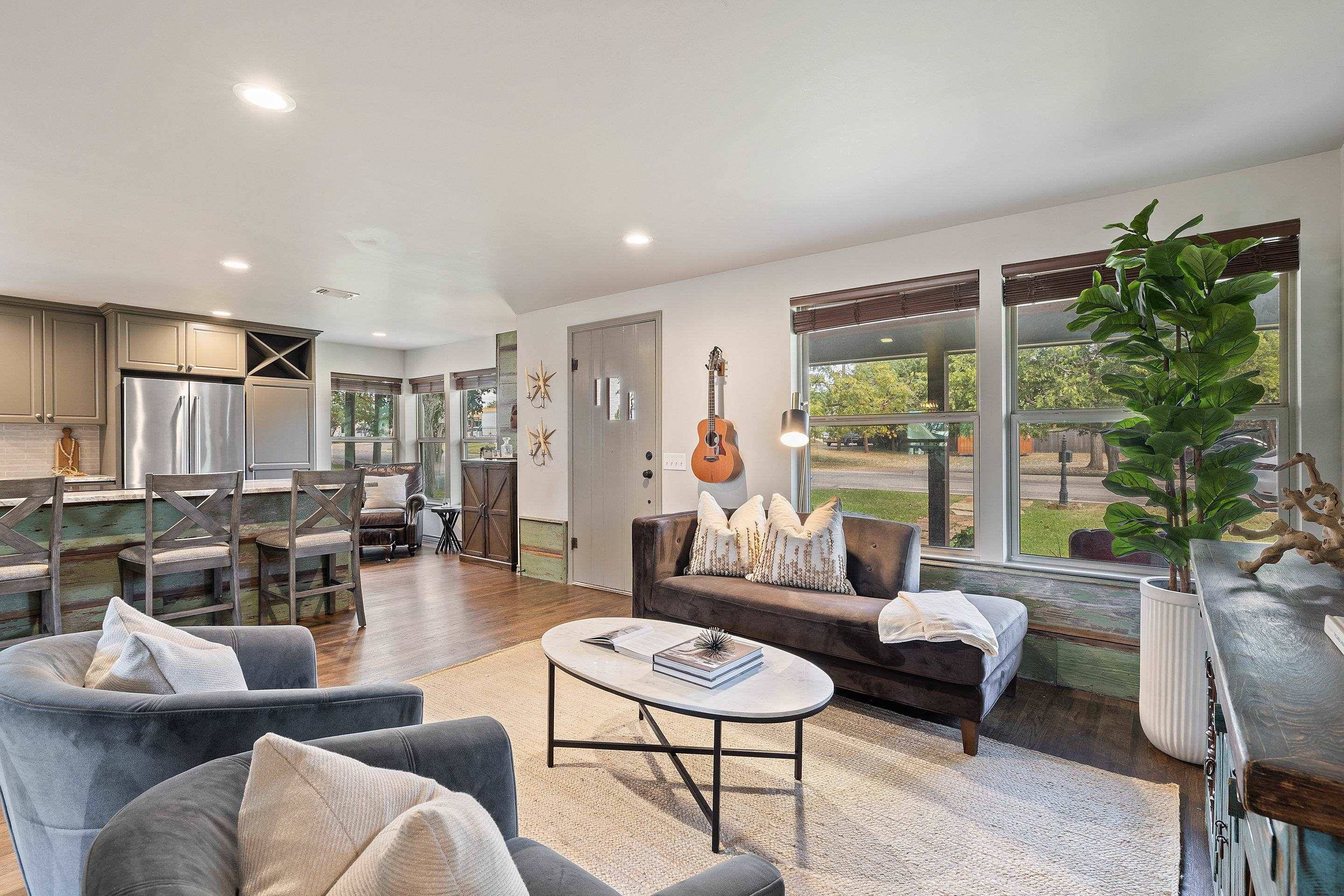 700 5th ST, Marble Falls, TX 78654