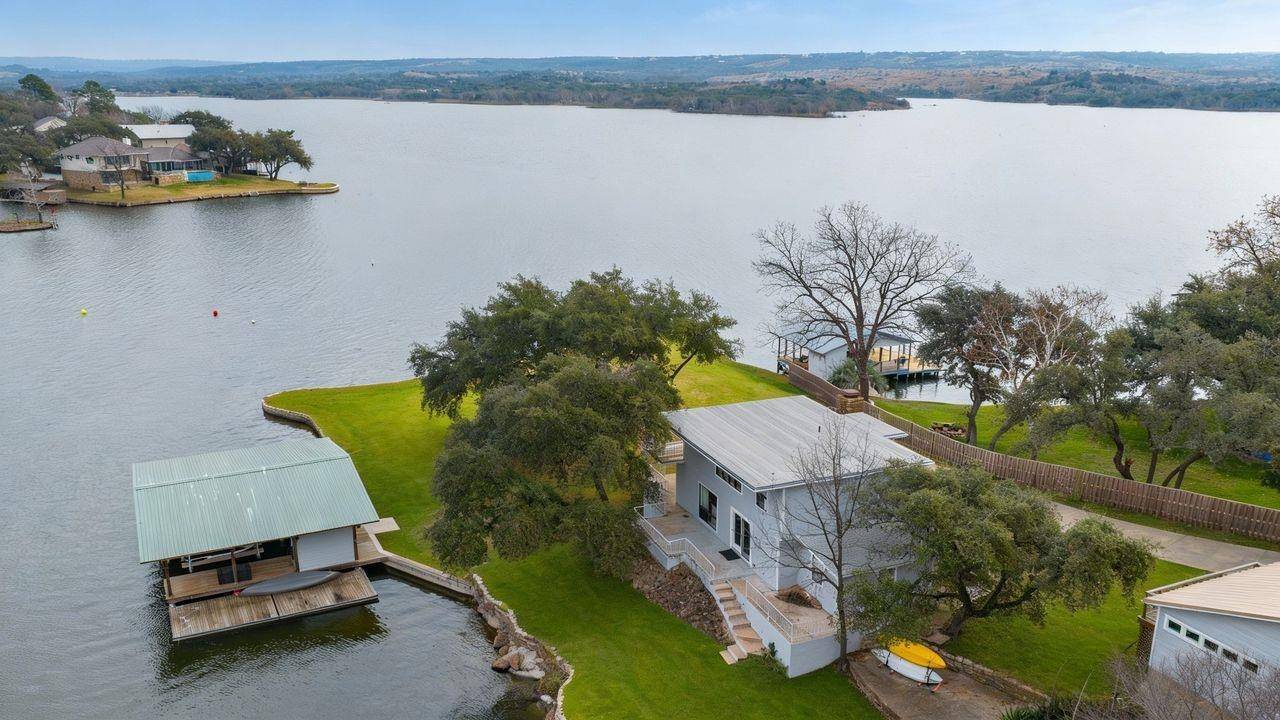 1002 S Rockwood DR, Buchanan Dam, TX 78609