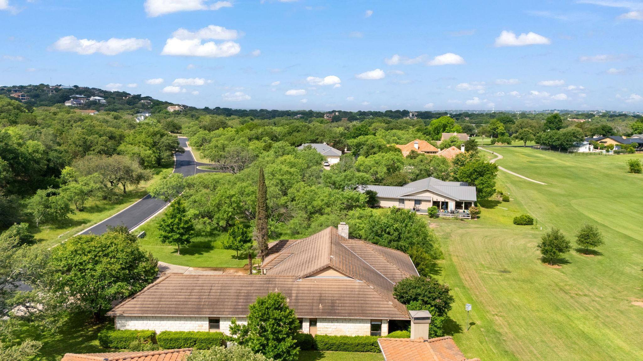 602 Hi Circle South, Horseshoe Bay, TX 78657