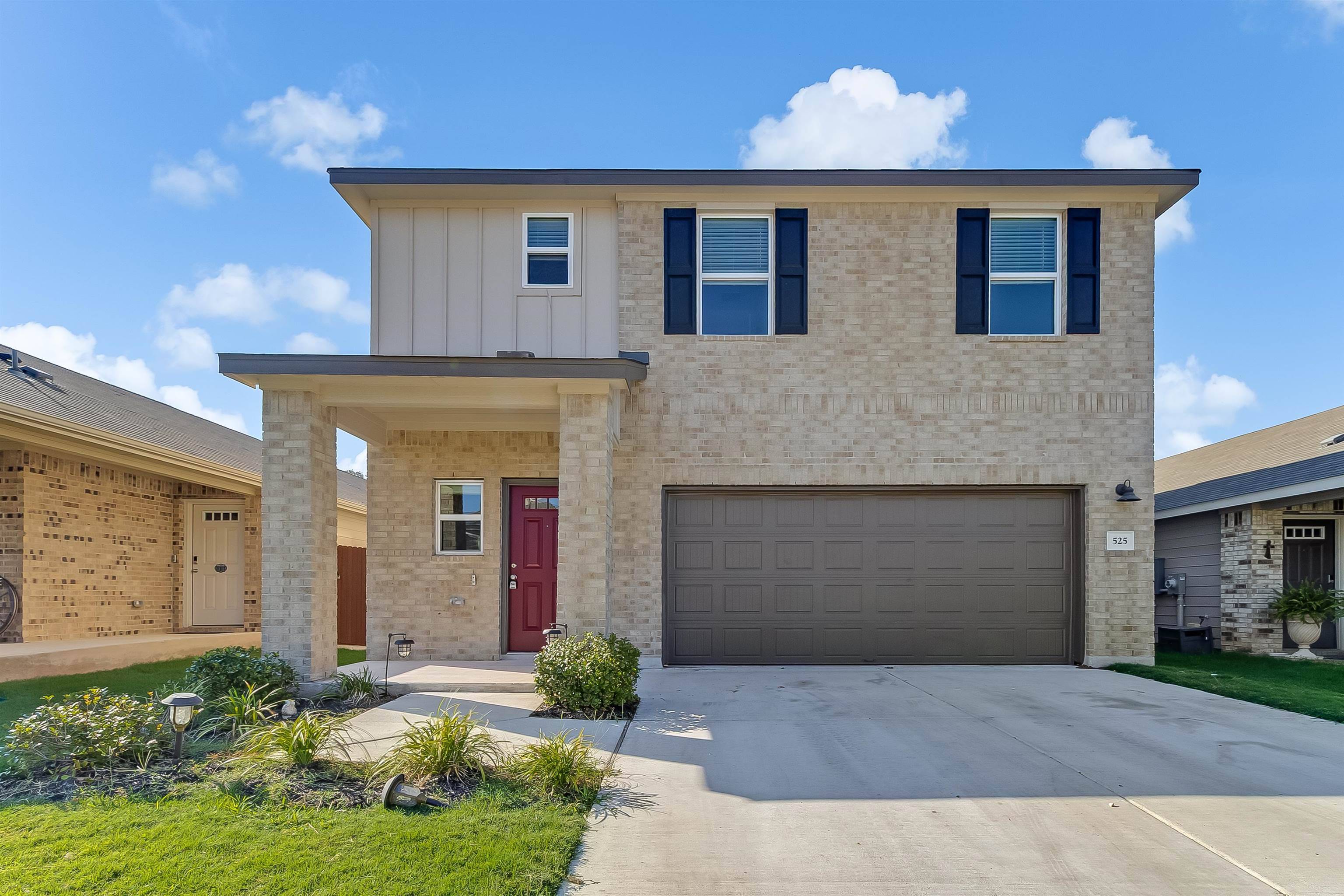 525 Longmount CV, Liberty Hill, TX 78642