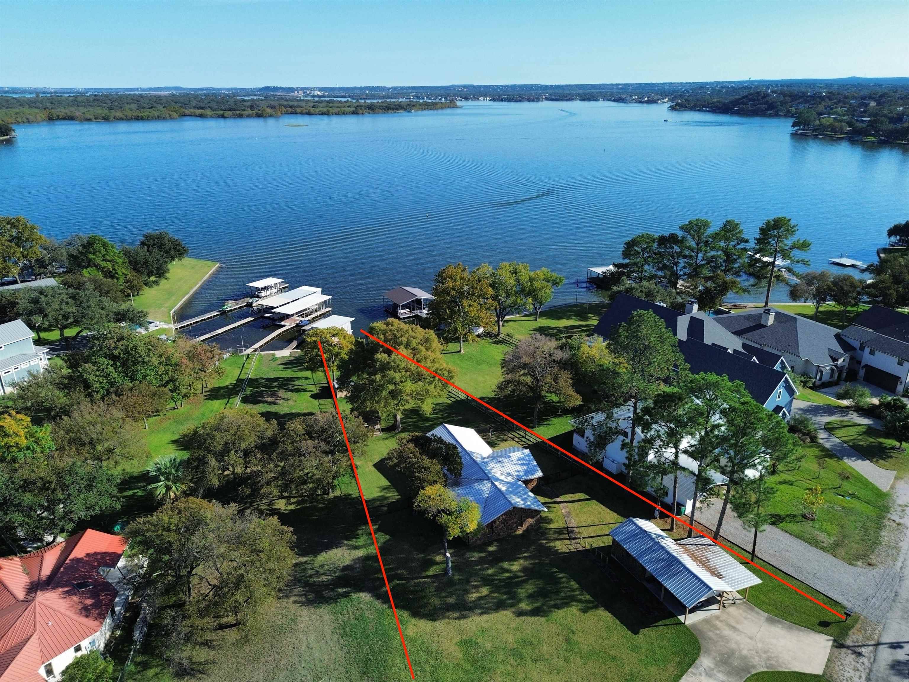 316 Skyline DR, Sunrise Beach, TX 78643