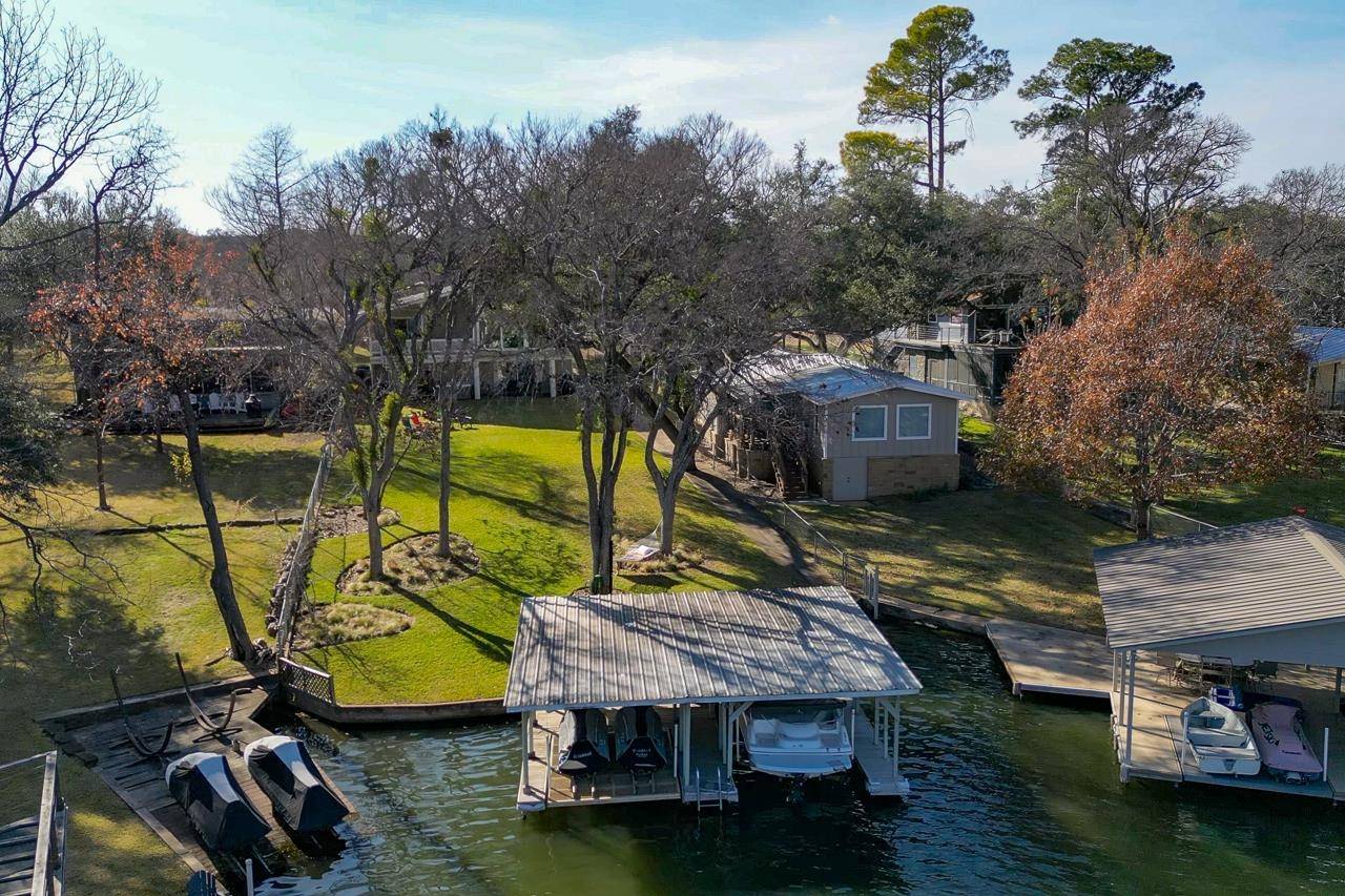 621 Sandy Mountain DR, Sunrise Beach, TX 78643