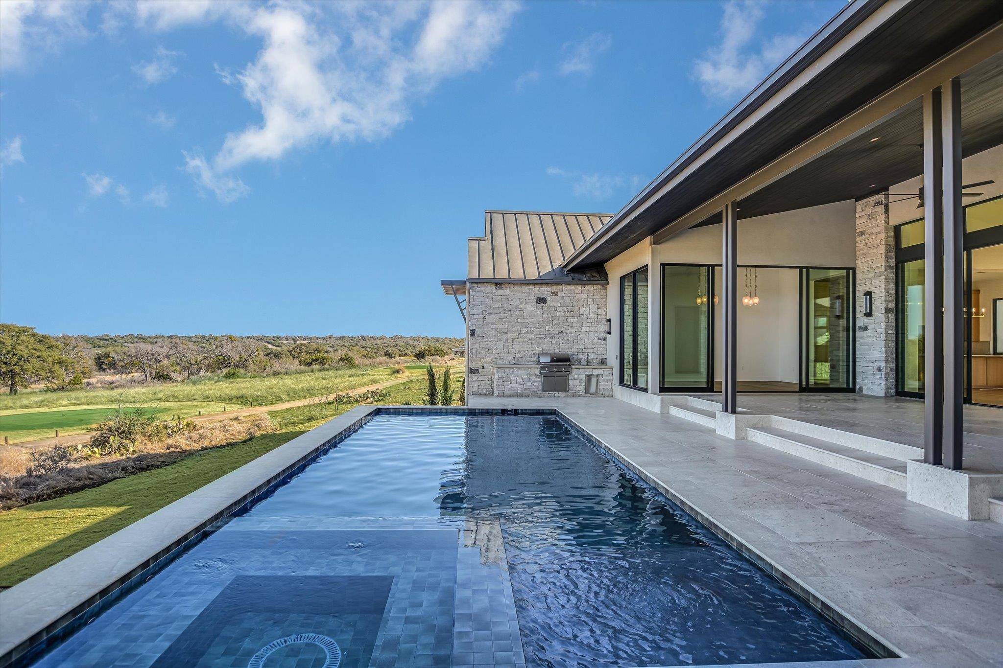 136 Nightshade, Horseshoe Bay, TX 78657-0000