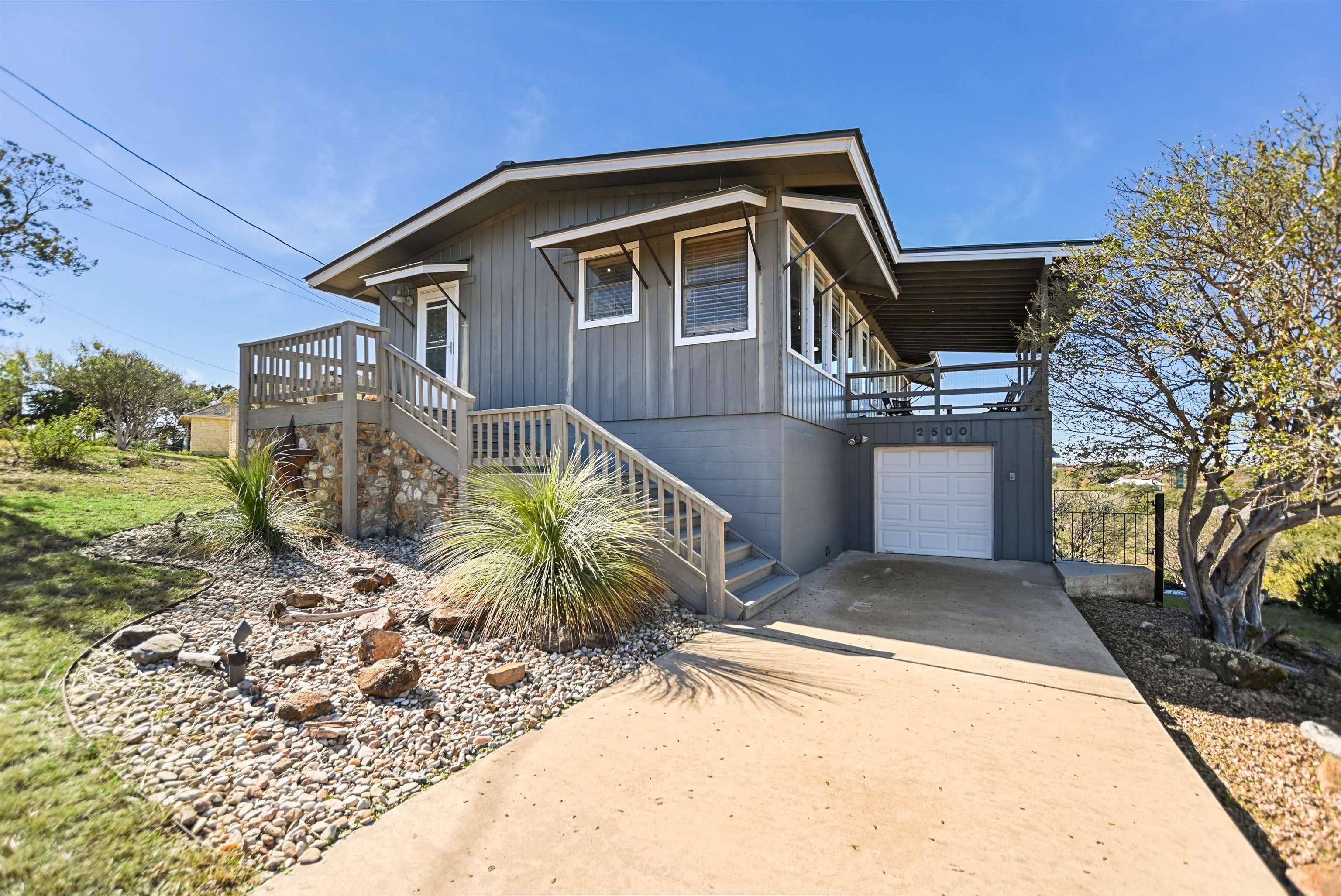 2500 Highview Drive, Horseshoe Bay, TX 78657
