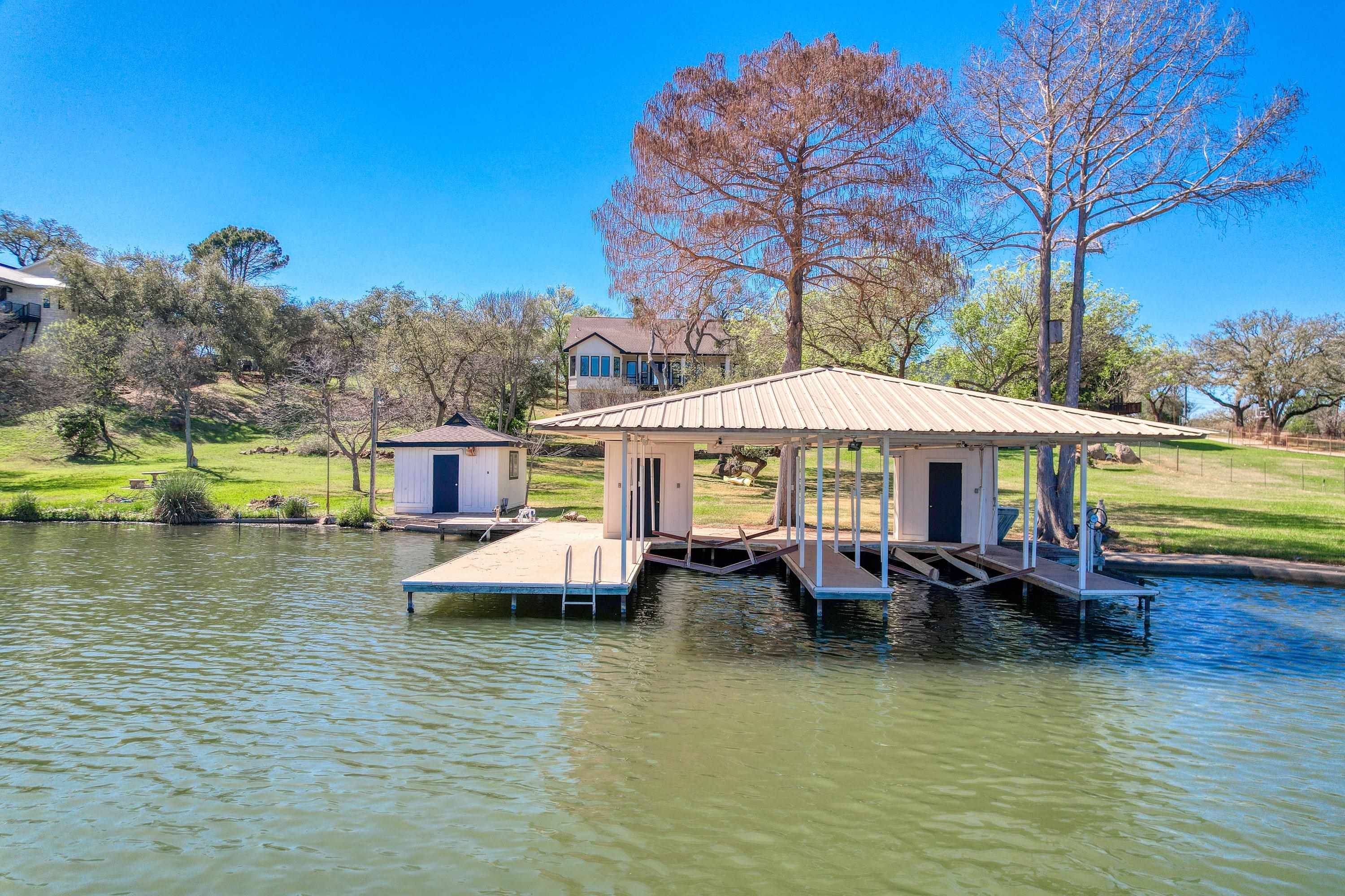 103 Sandy Mountain DR, Sunrise Beach, TX 78643