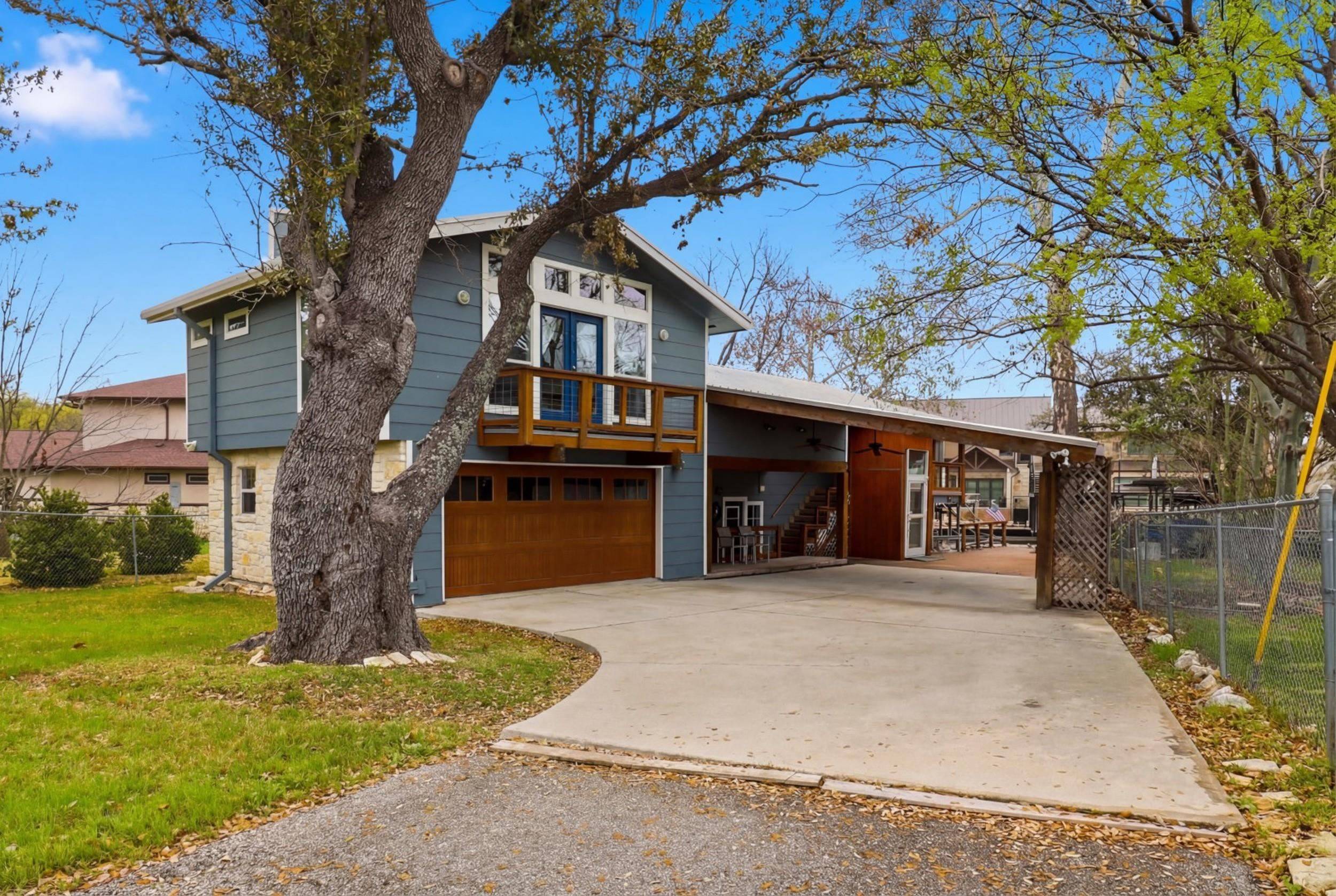 331 Grandview Drive, Horseshoe Bay, TX 78657
