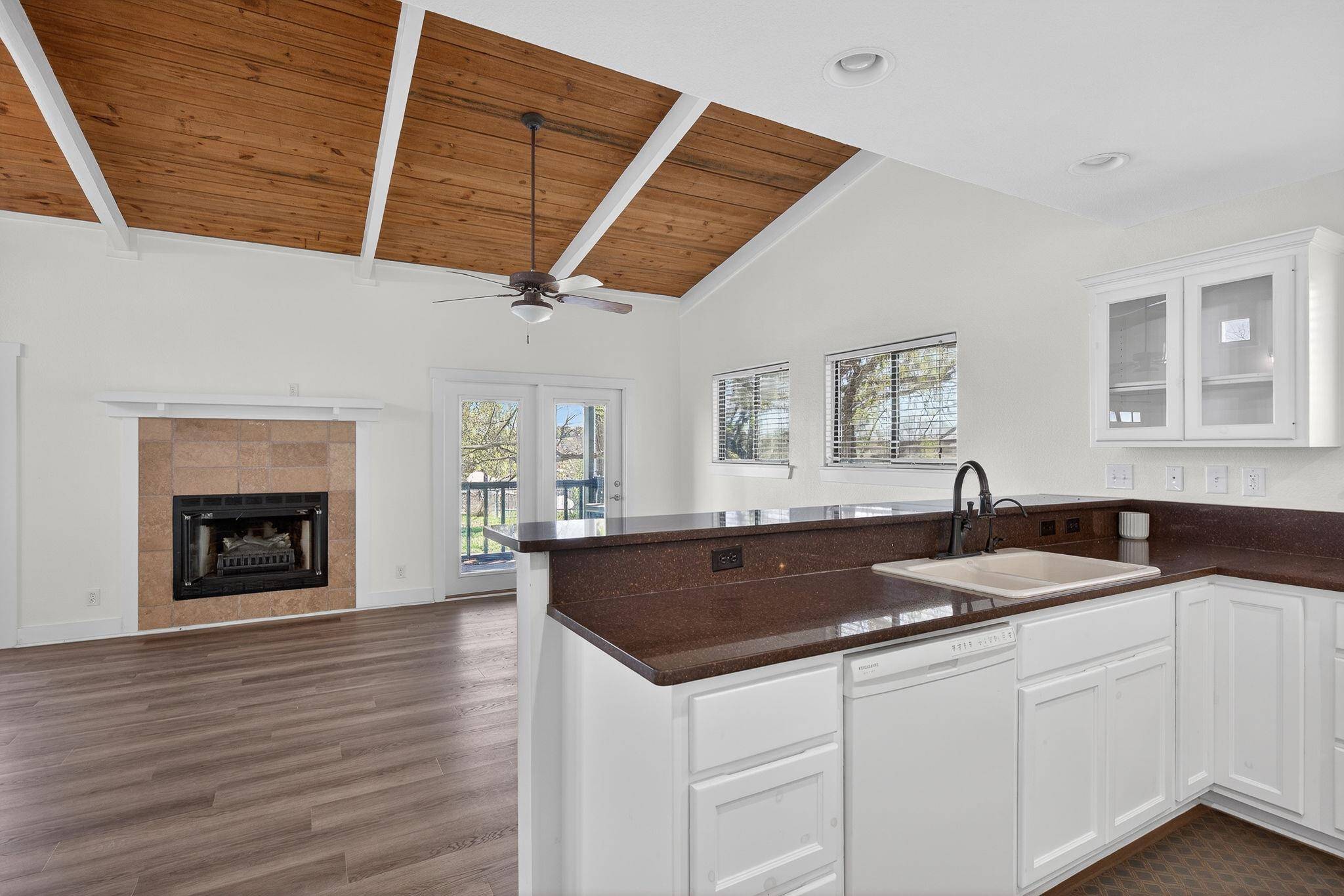 758 Sandy Mountain DR, Sunrise Beach, TX 78643