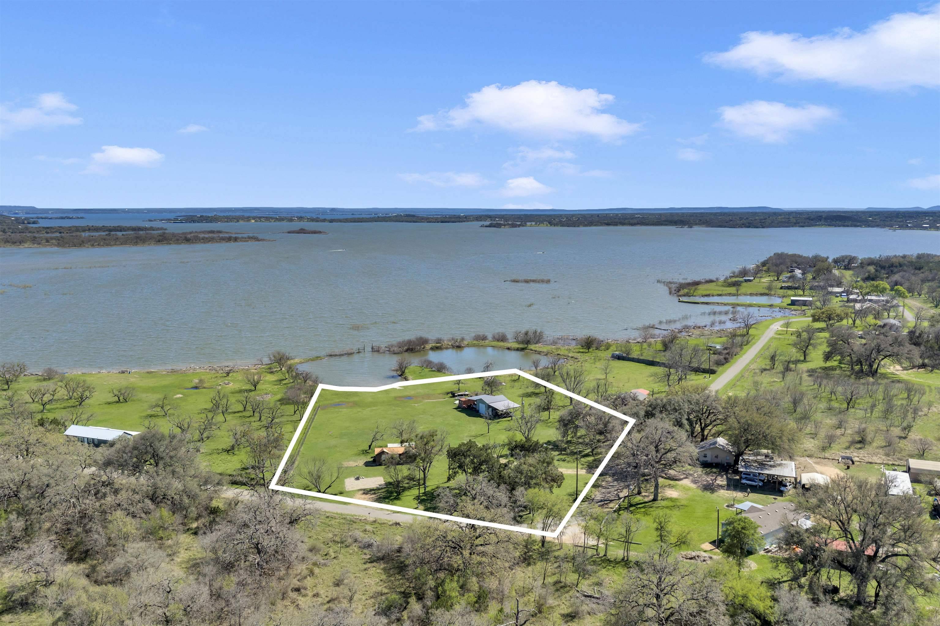 1010 County Road 221, Tow, TX 78672