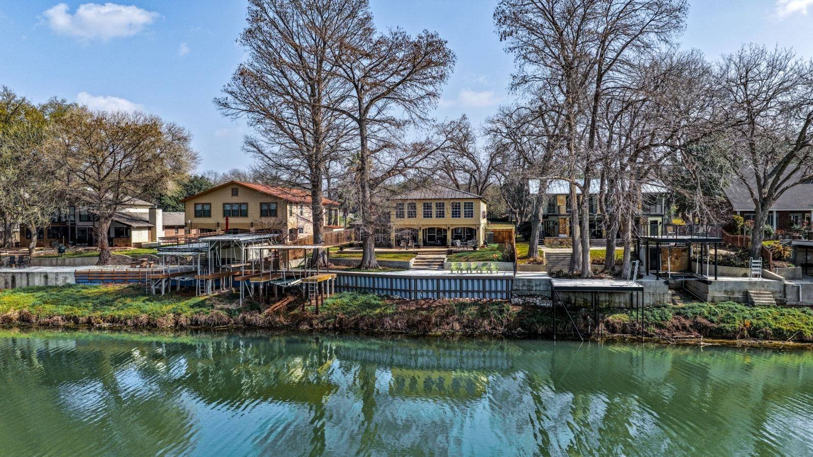 232 Lake Ridge, Seguin, TX 78155