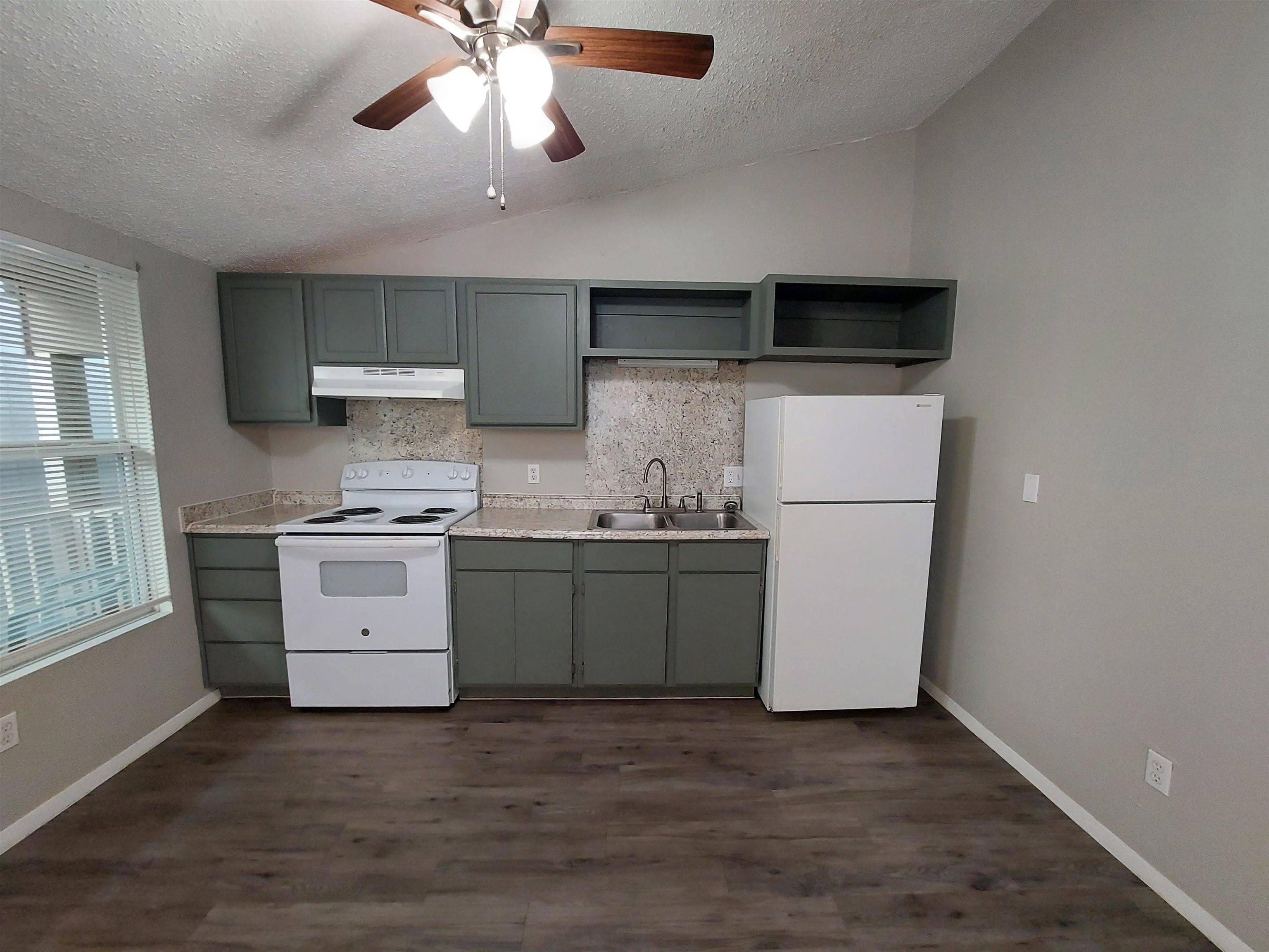 501 S Avenue N # 11, Marble Falls, TX 78654