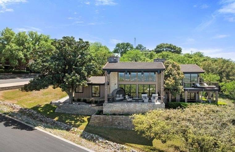 1200 Thataway, Horseshoe Bay, TX 78657