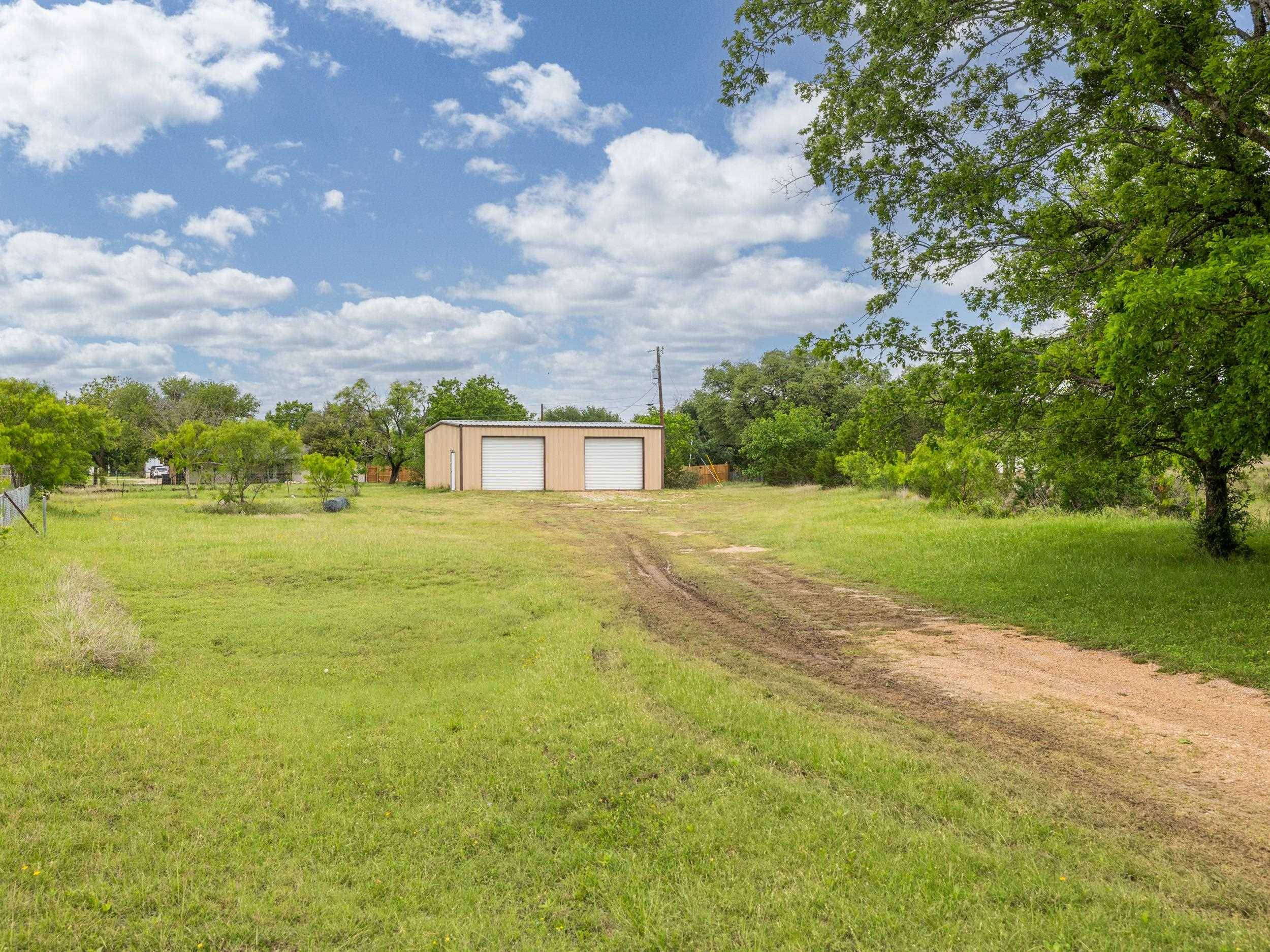 316 Fawn Hill St, Burnet, TX 78611