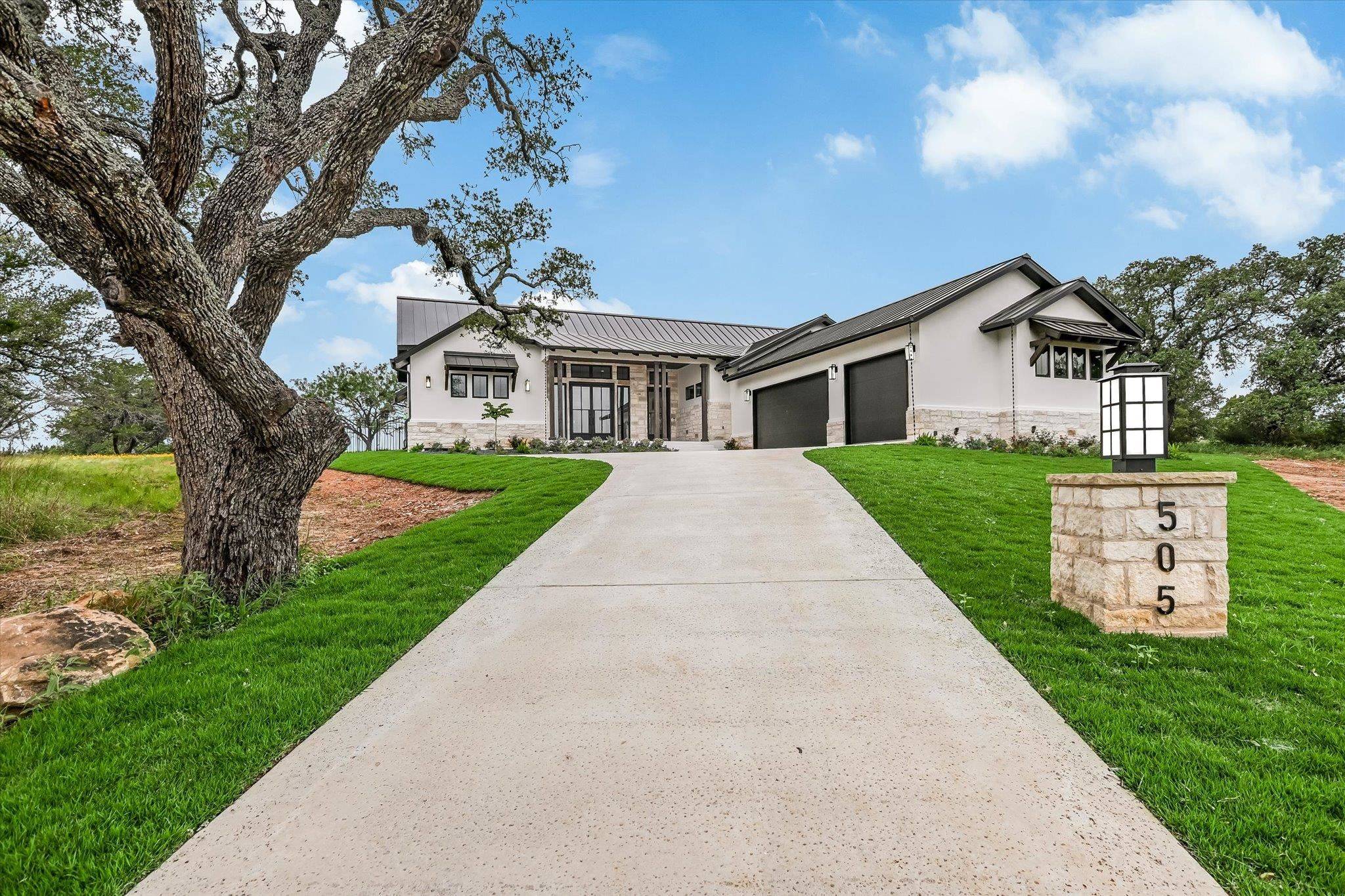 505 Nugget Circle, Horseshoe Bay, TX 78657