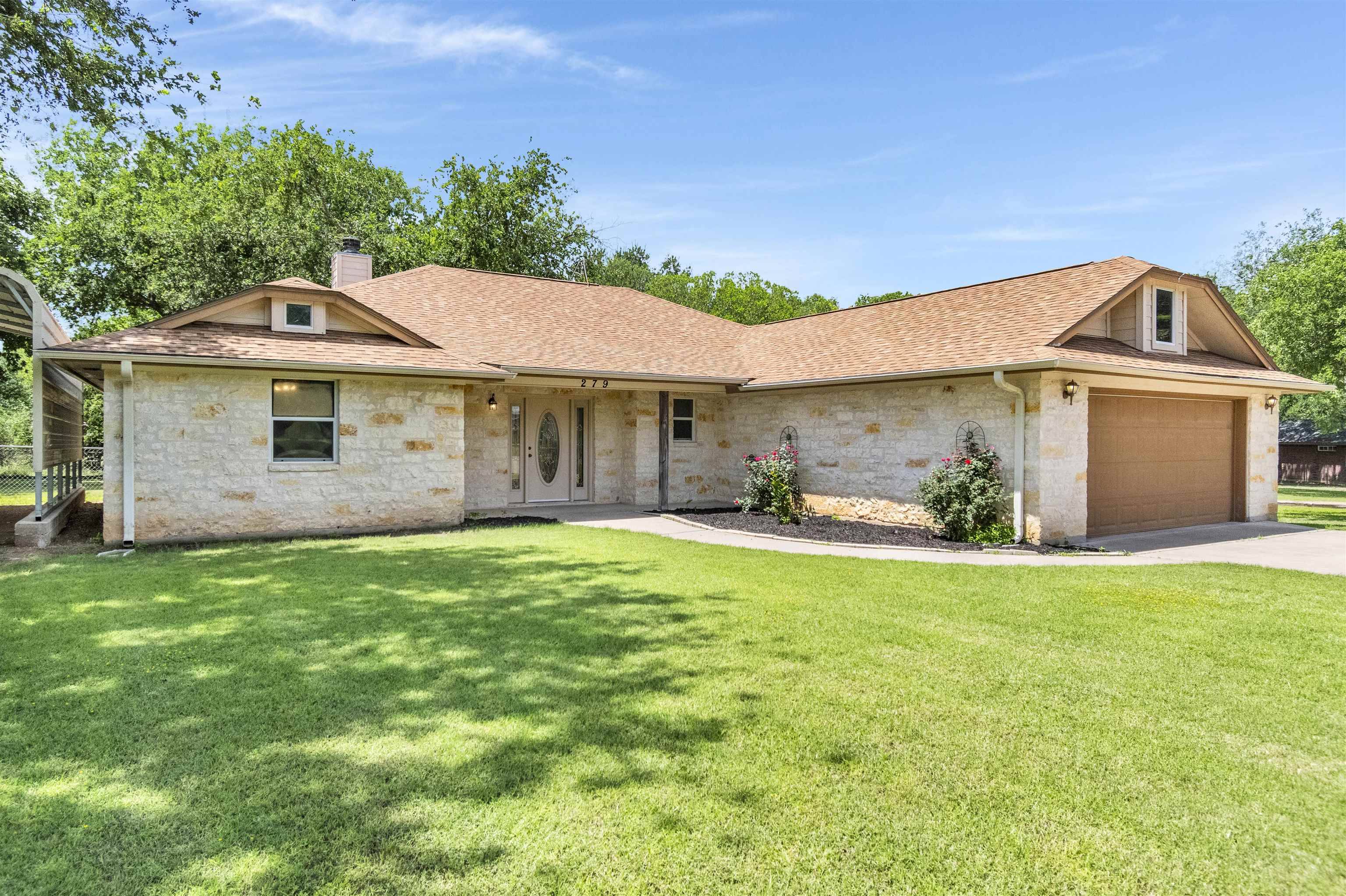 279 Skyview, Kingsland, TX 78639