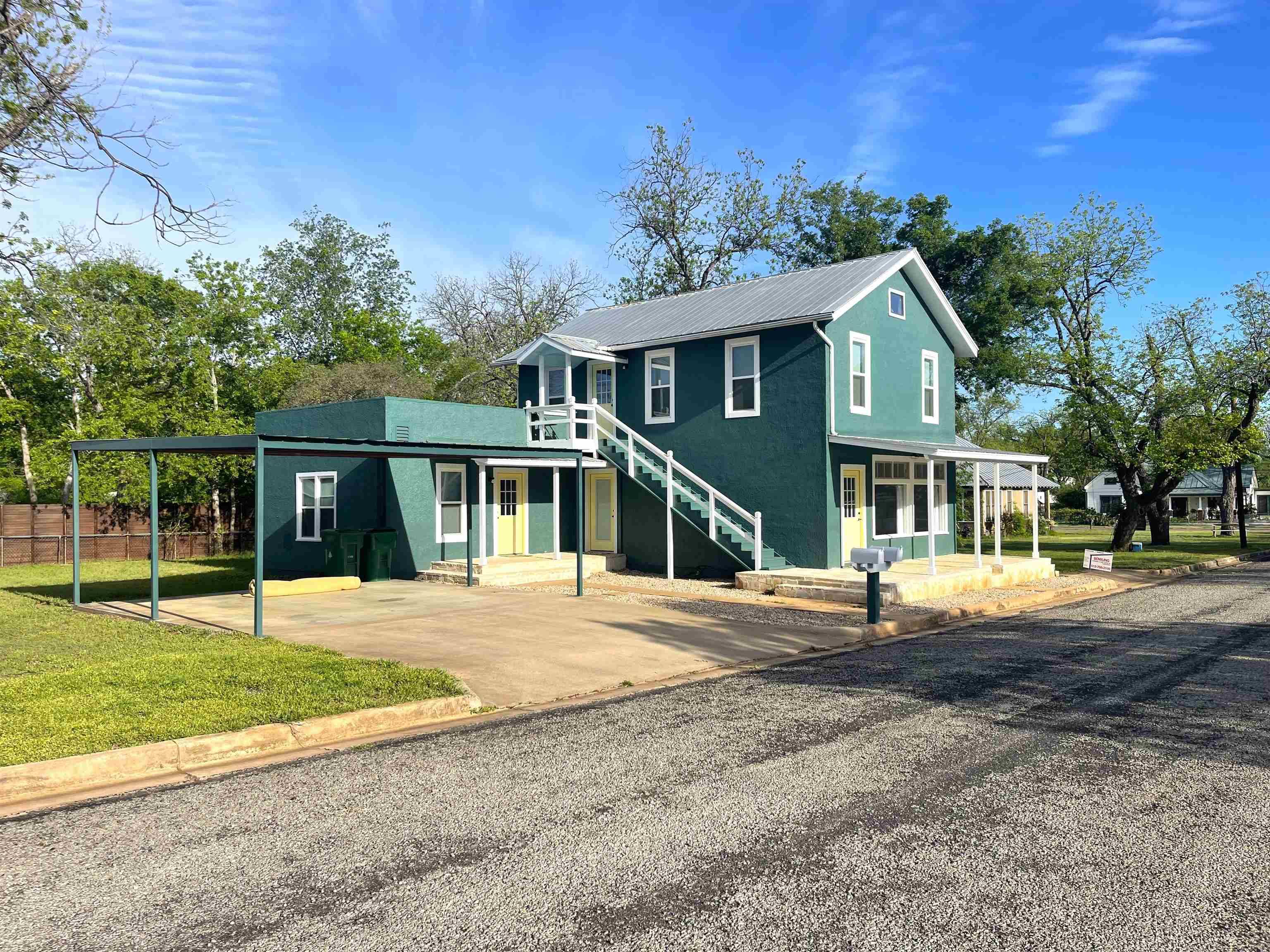 1005 Bayley, Llano, TX 78643