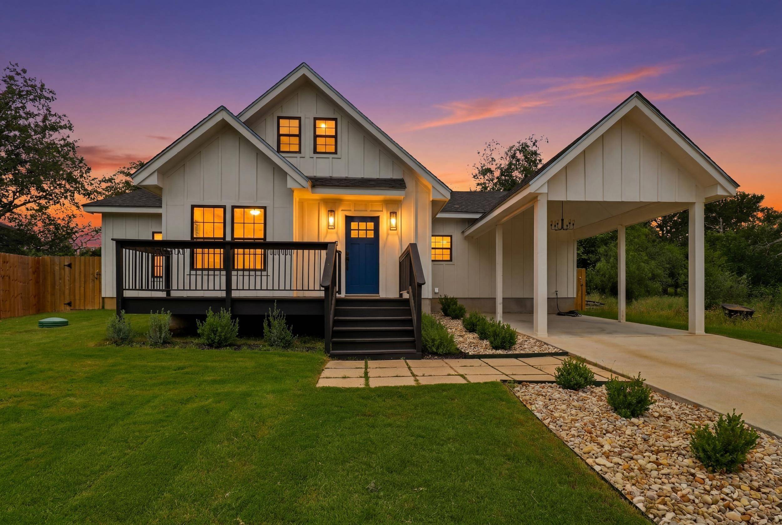 206 Sunfire, Spicewood, TX 78669