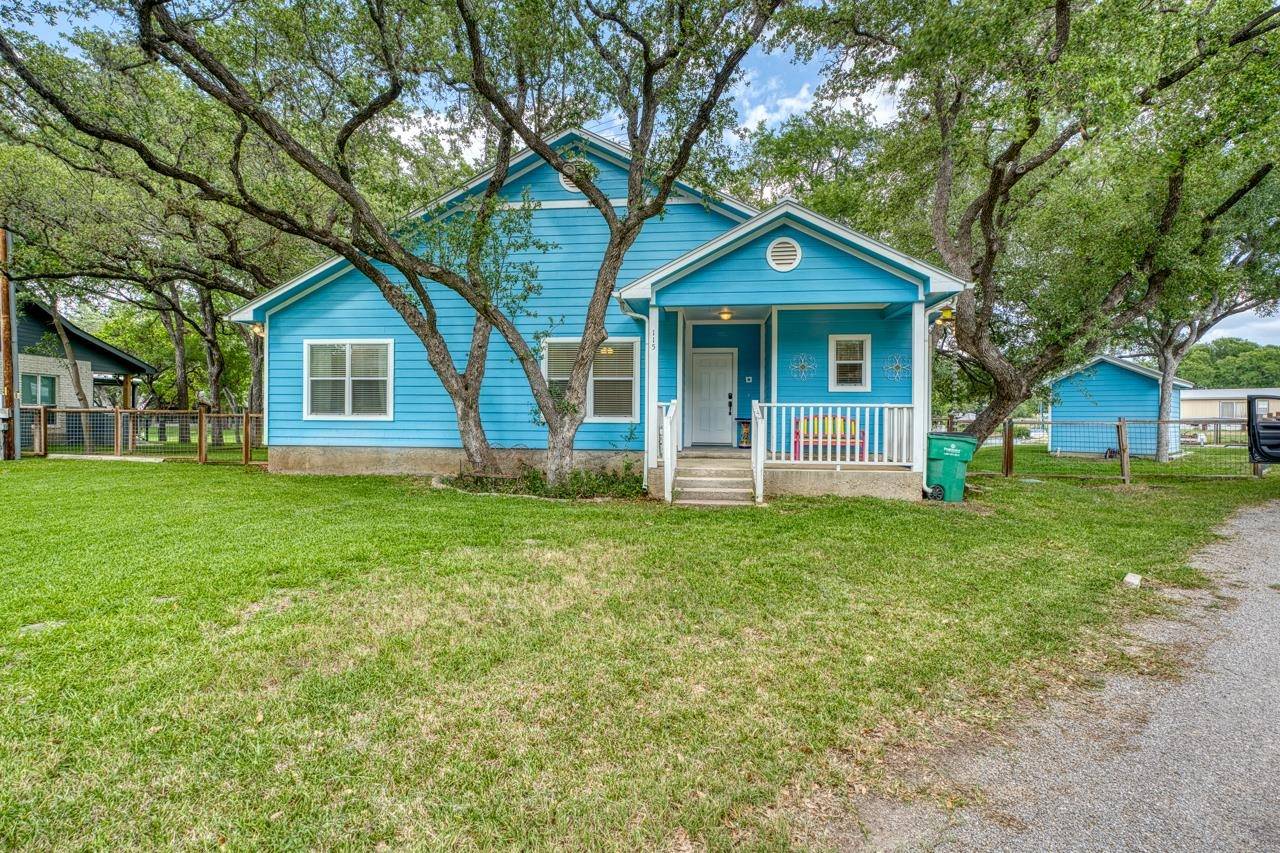 115 Shady Circle DR, Sunrise Beach, TX 78643