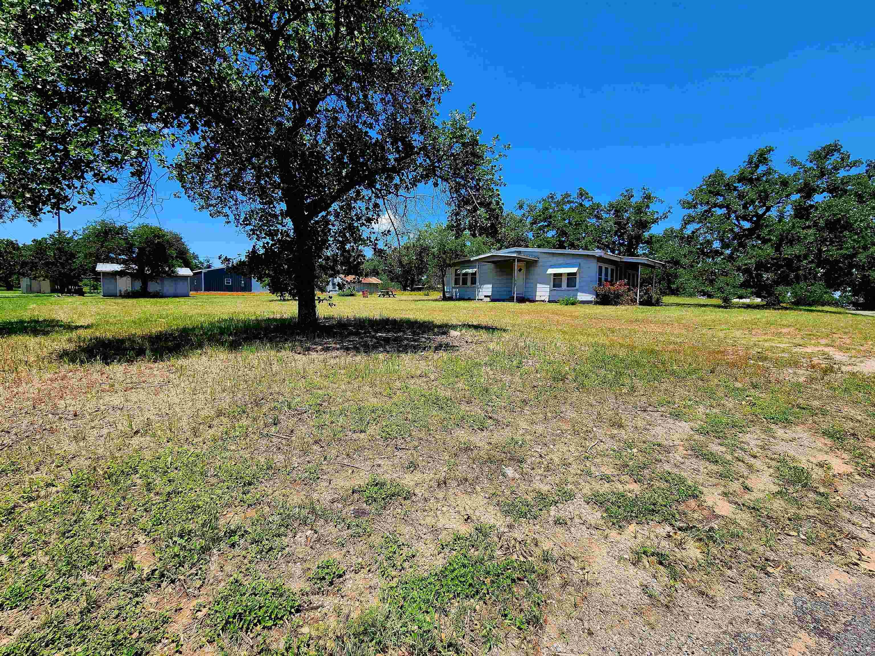 1011 Pebble DR, Buchanan Dam, TX 78609