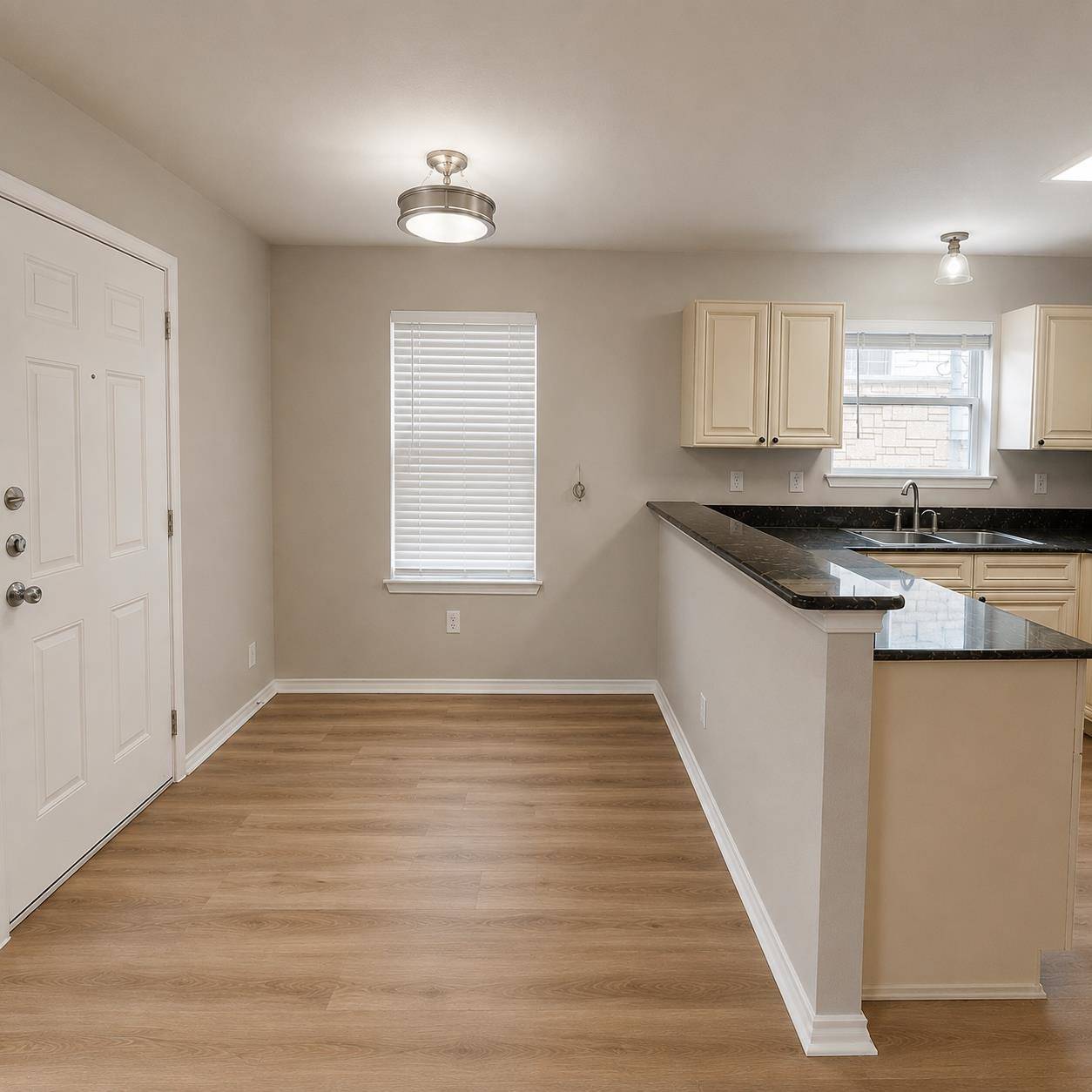 1502 B Claremont, Marble Falls, TX 78654