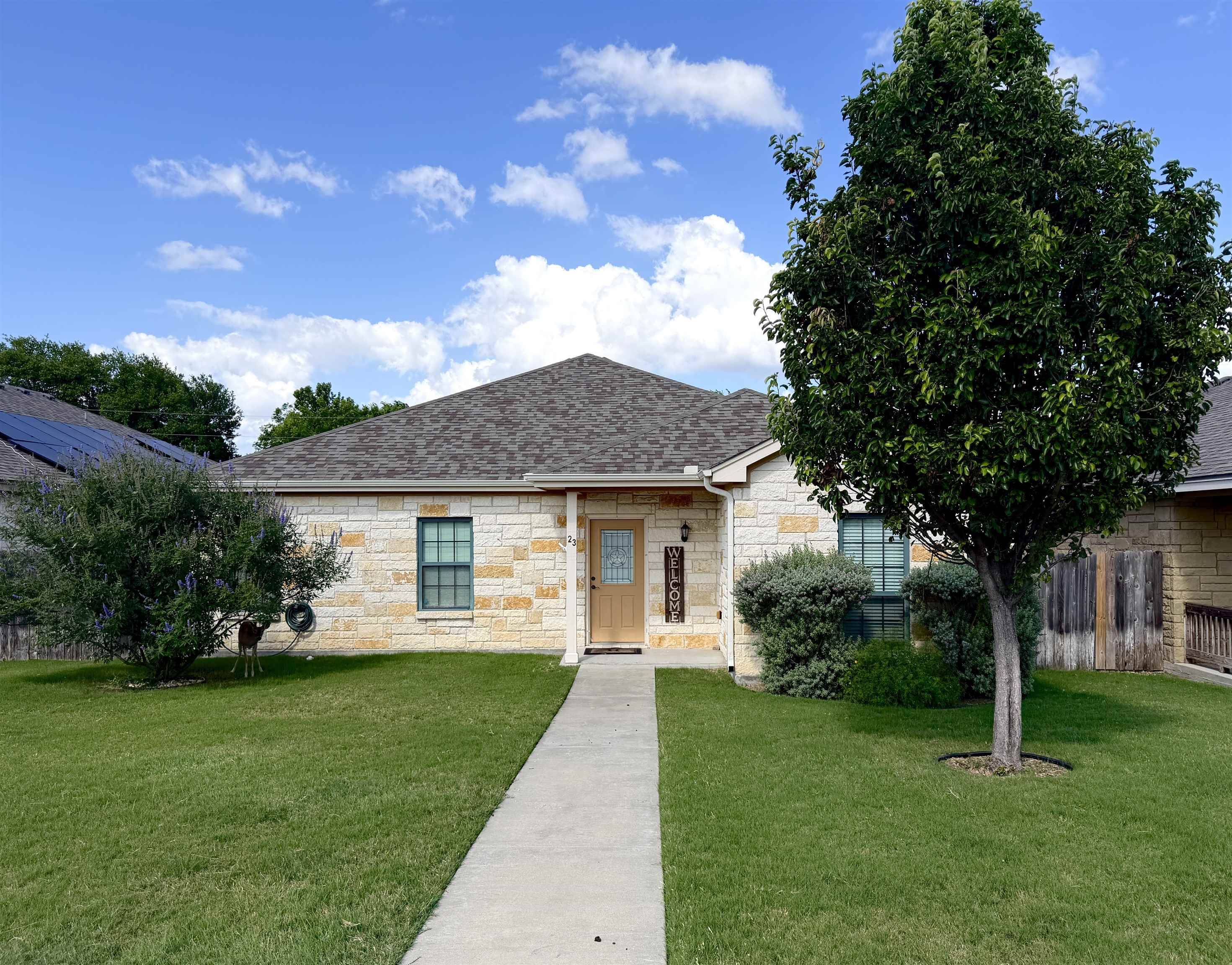 23 Samac Ln LN, Lampasas, TX 76550