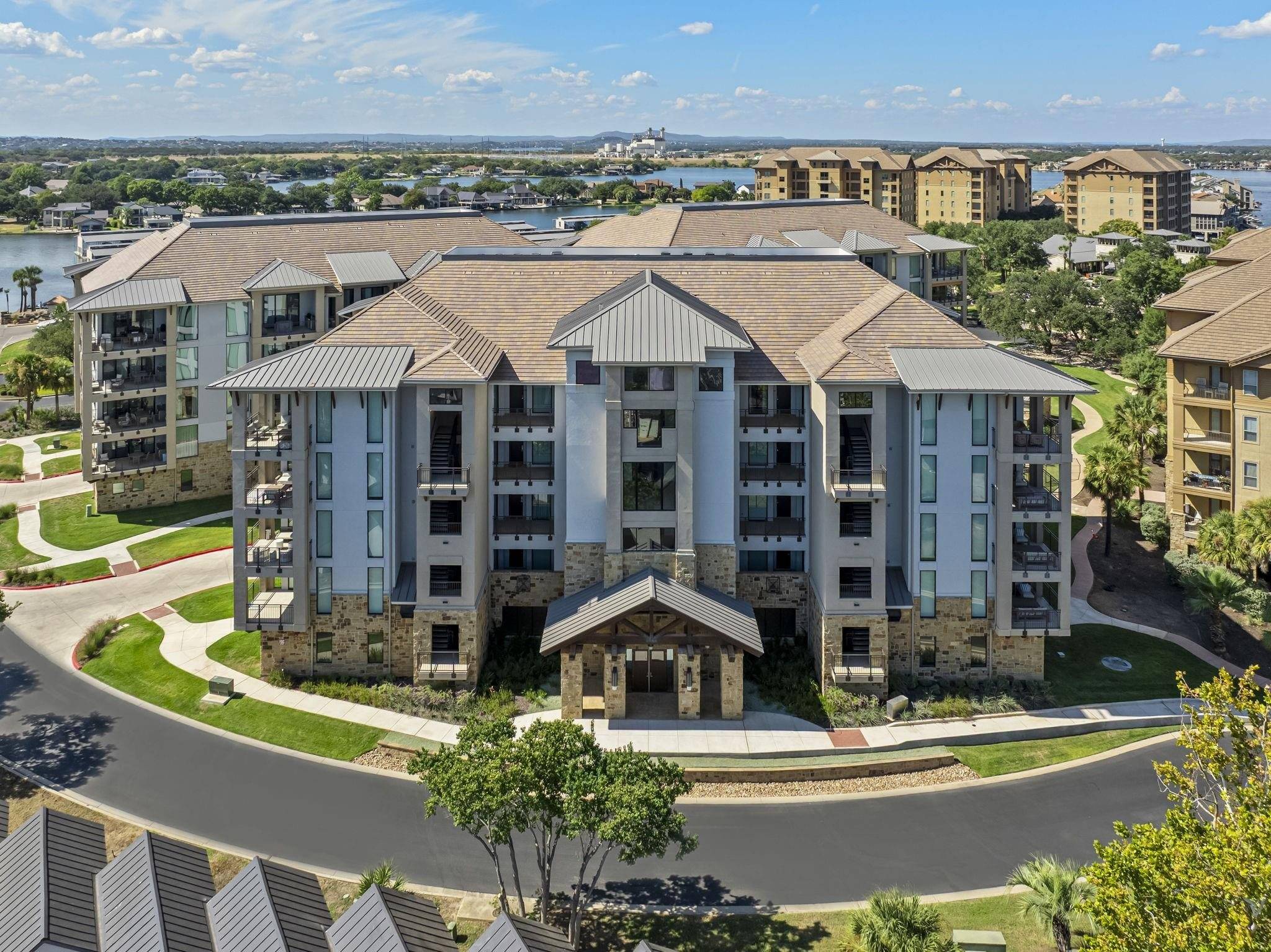 90 Island Dr, Horseshoe Bay, TX 78657