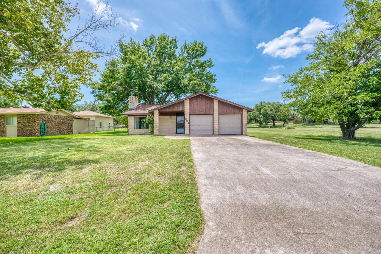 203 Mesquite DR, Kingsland, TX 78639