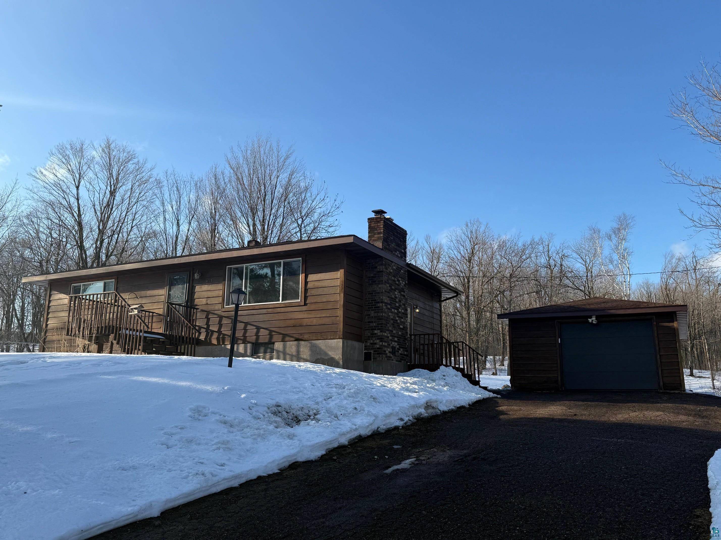 9119 Skyline Pkwy, Proctor, MN 55810