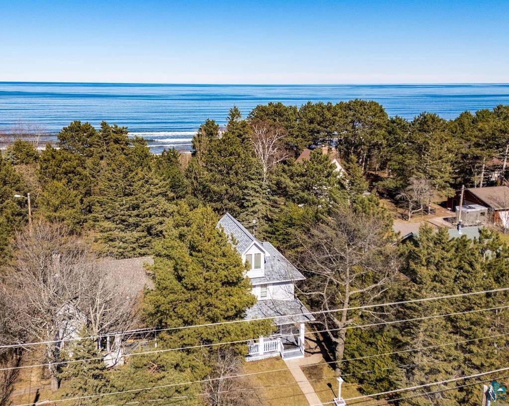 3206 Minnesota Ave, Duluth, MN 55802