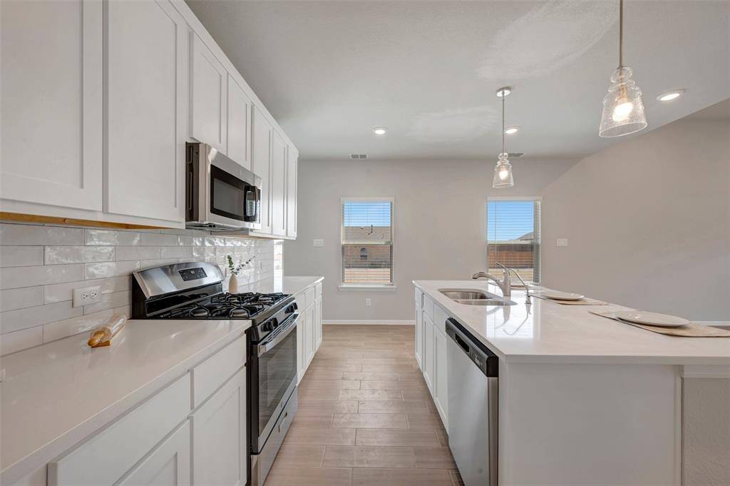 1262 Tallowwood Trail, Van Alstyne, TX 75495
