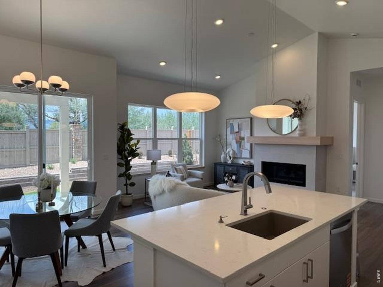 727 Kubat #2-B, Longmont, CO 80503