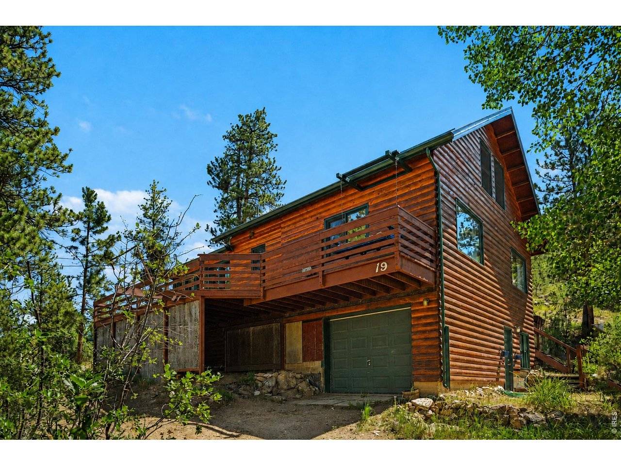 19 Pipers Canyon Rd, Glen Haven, CO 80532