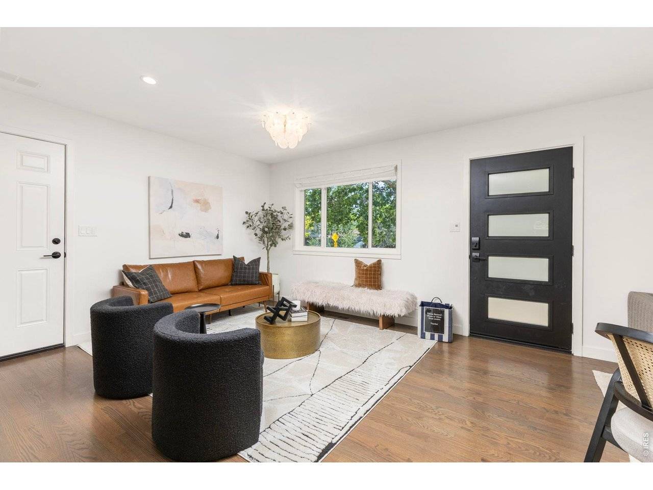 1095 Edinboro, Boulder, CO 80305