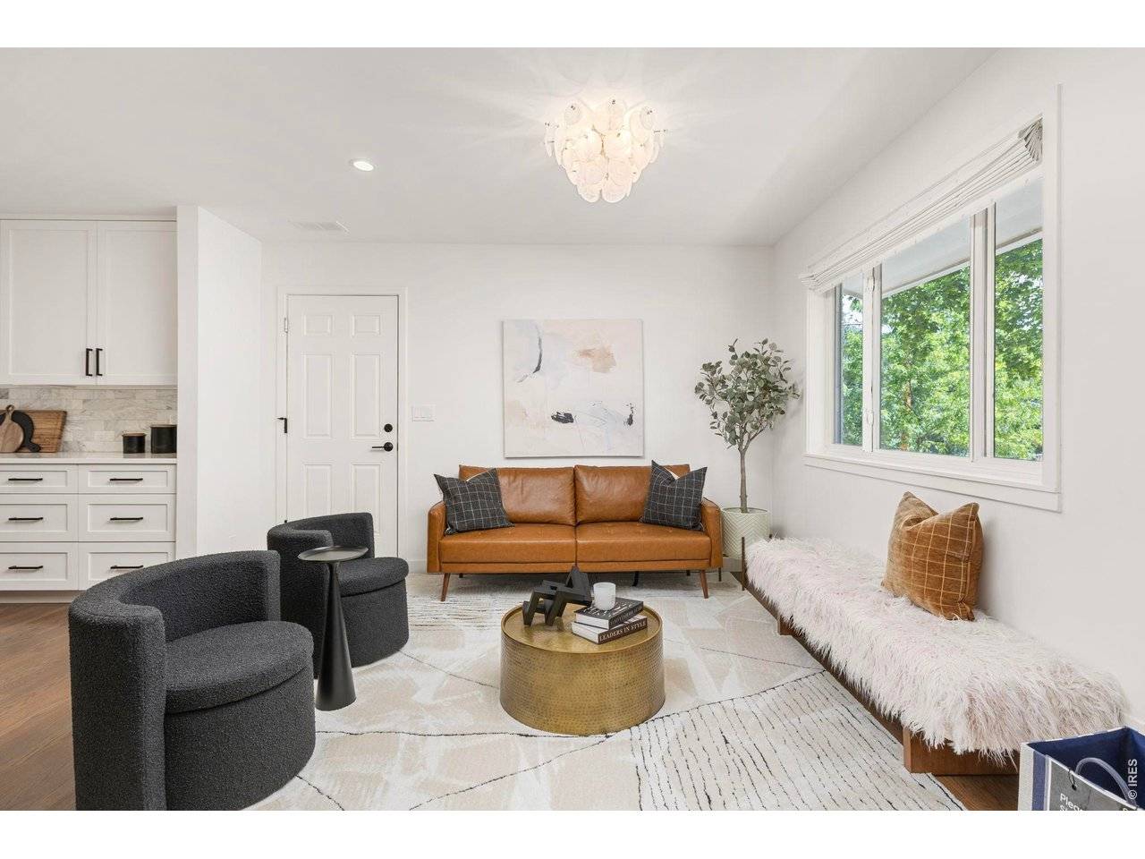1095 Edinboro, Boulder, CO 80305