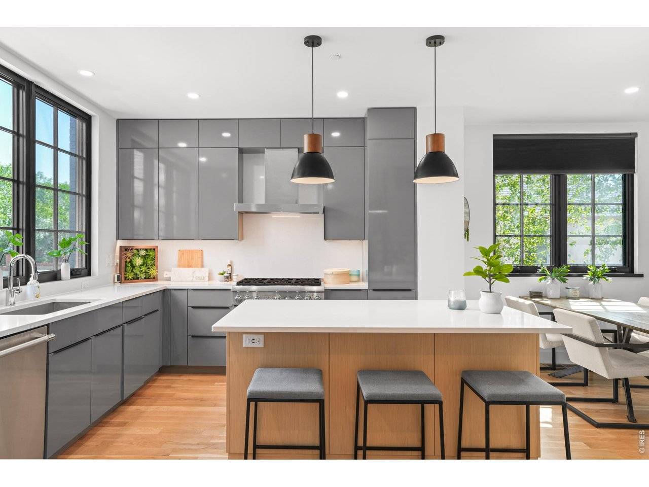 2126 Pearl #C, Boulder, CO 80302