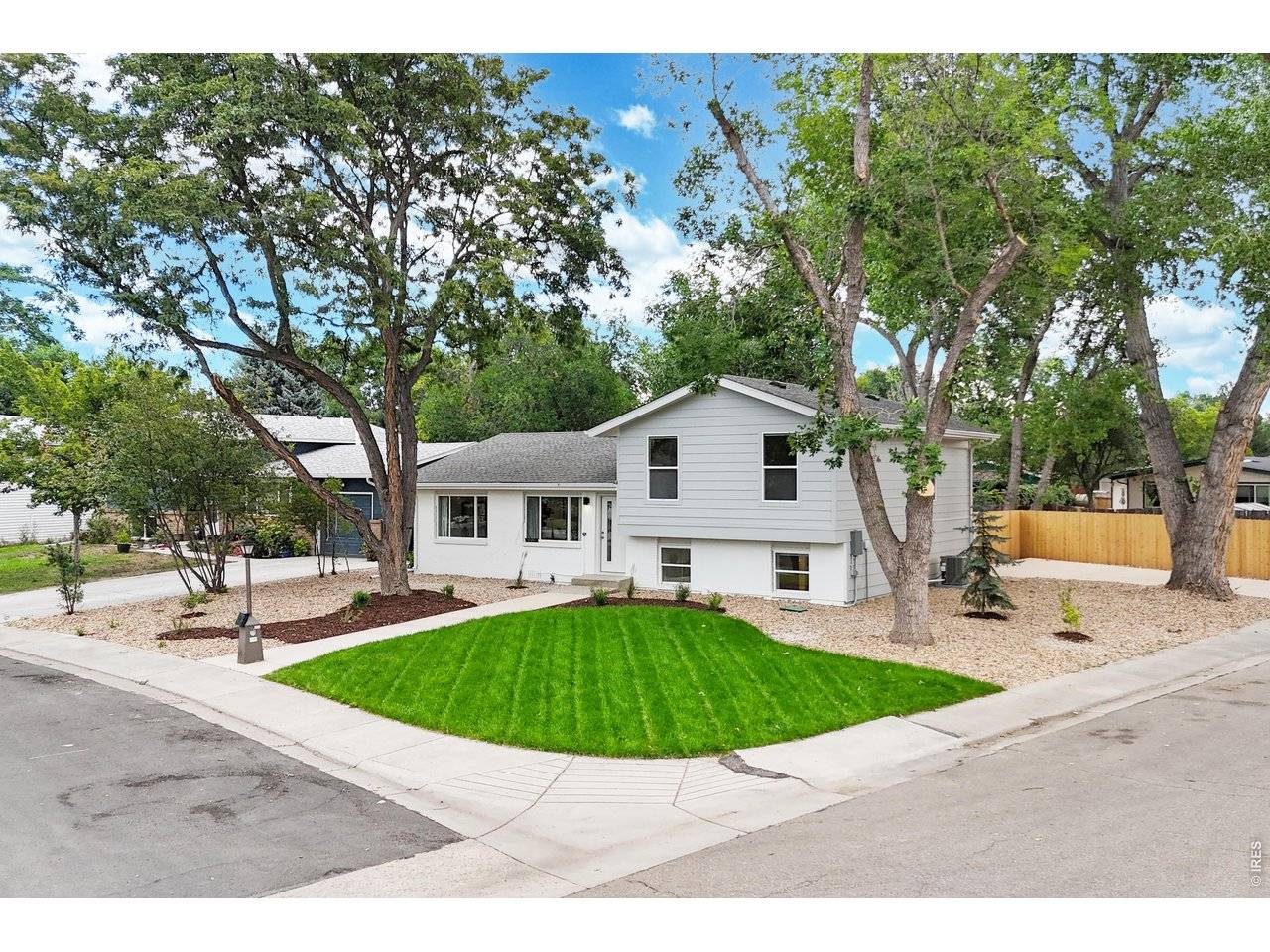 600 Mount Evans, Longmont, CO 80504