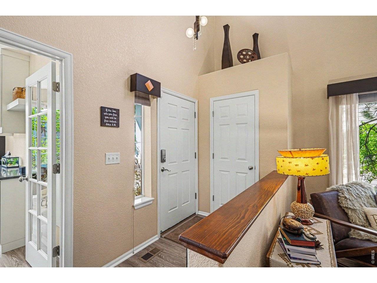 9690 S Dover, Littleton, CO 80127