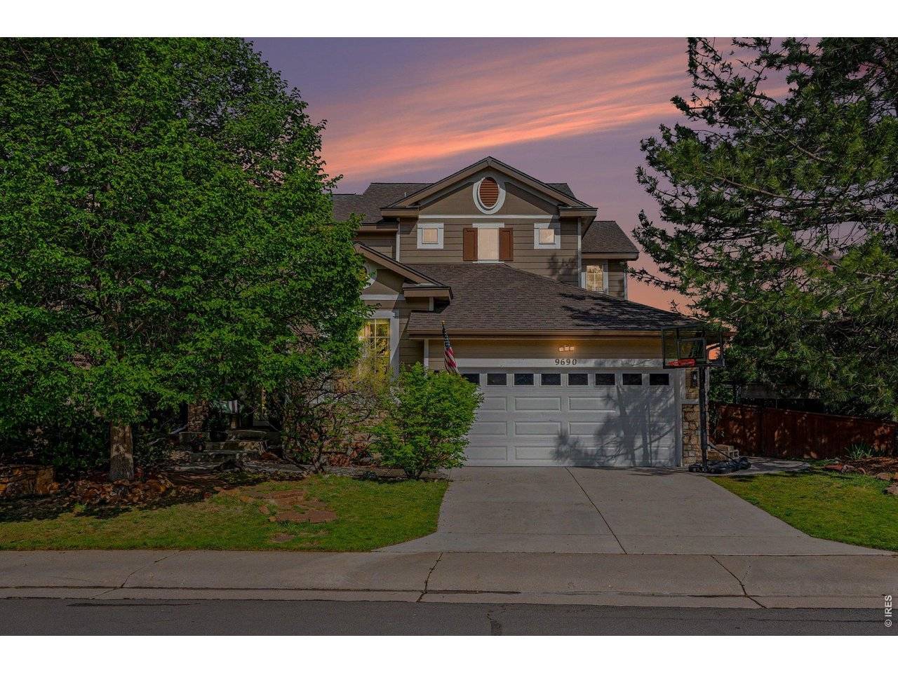 9690 S Dover, Littleton, CO 80127