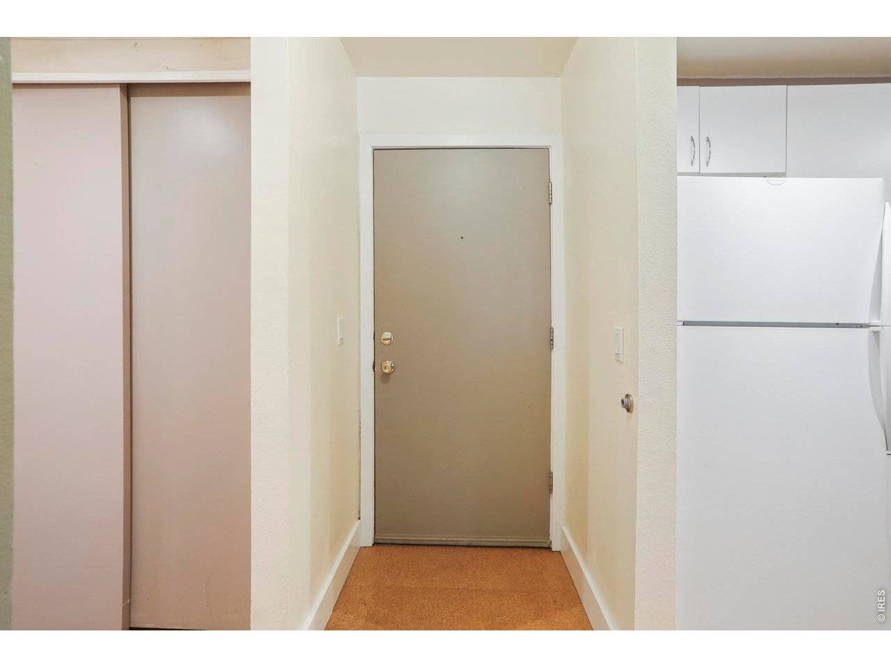 2707 Valmont #211B, Boulder, CO 80304