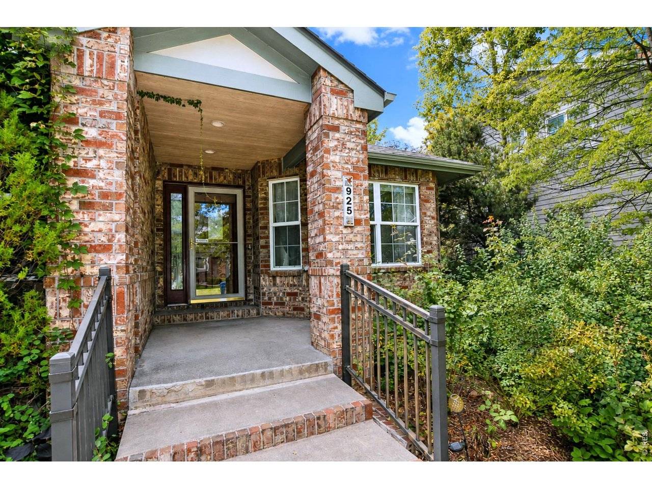 925 Deerhurst, Fort Collins, CO 80525